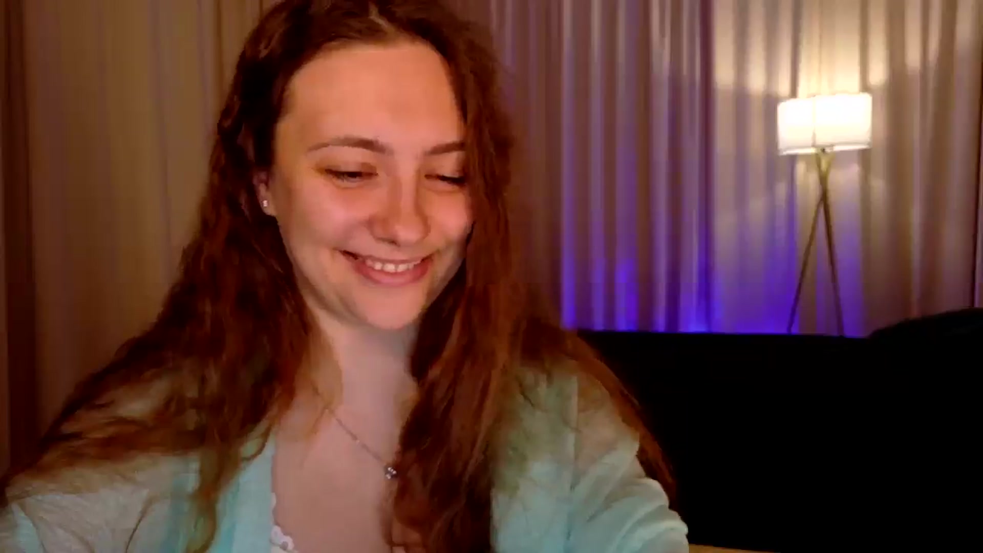 Gallery image thumbnail from QueenOfTease_'s myfreecams stream on, 11/11/2025, 06:41 image 5 of 20