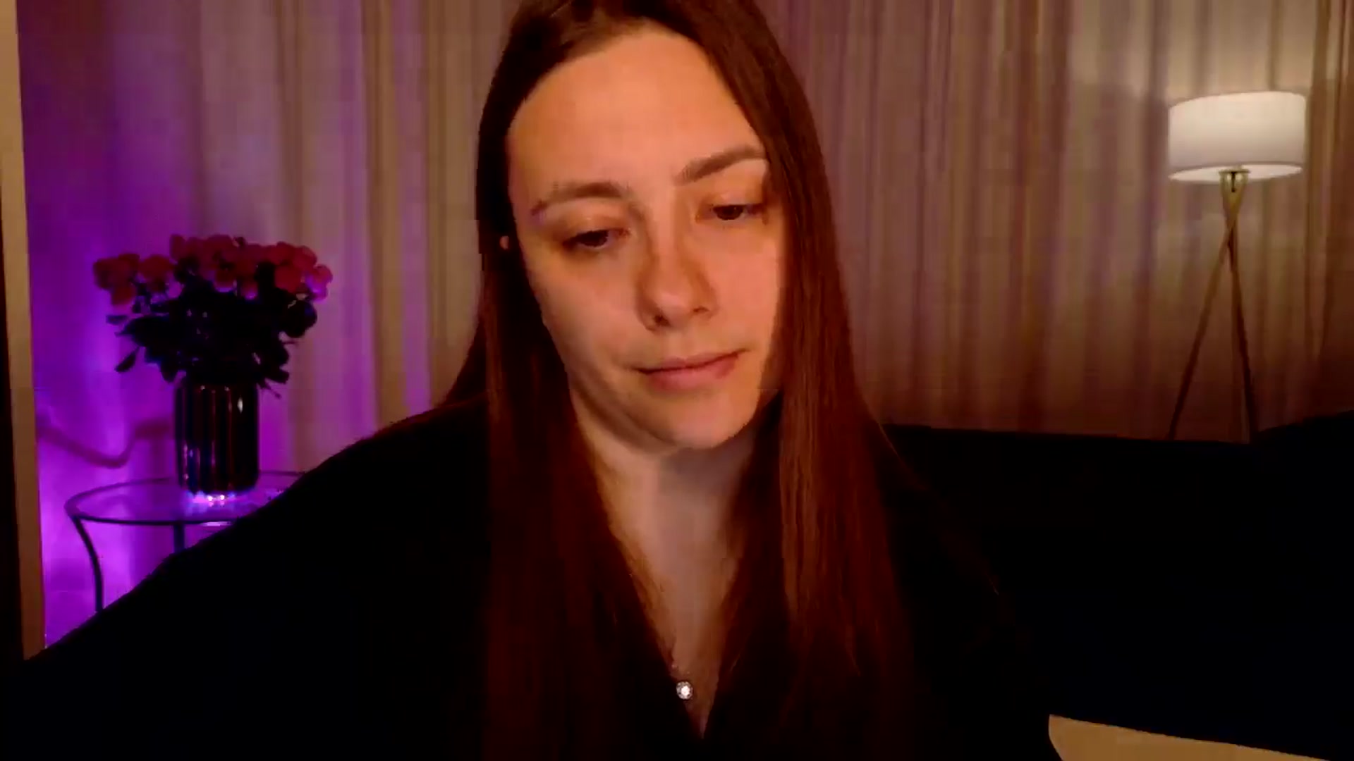Gallery image thumbnail from QueenOfTease_'s myfreecams stream on, 11/13/2025, 05:39 image 19 of 20
