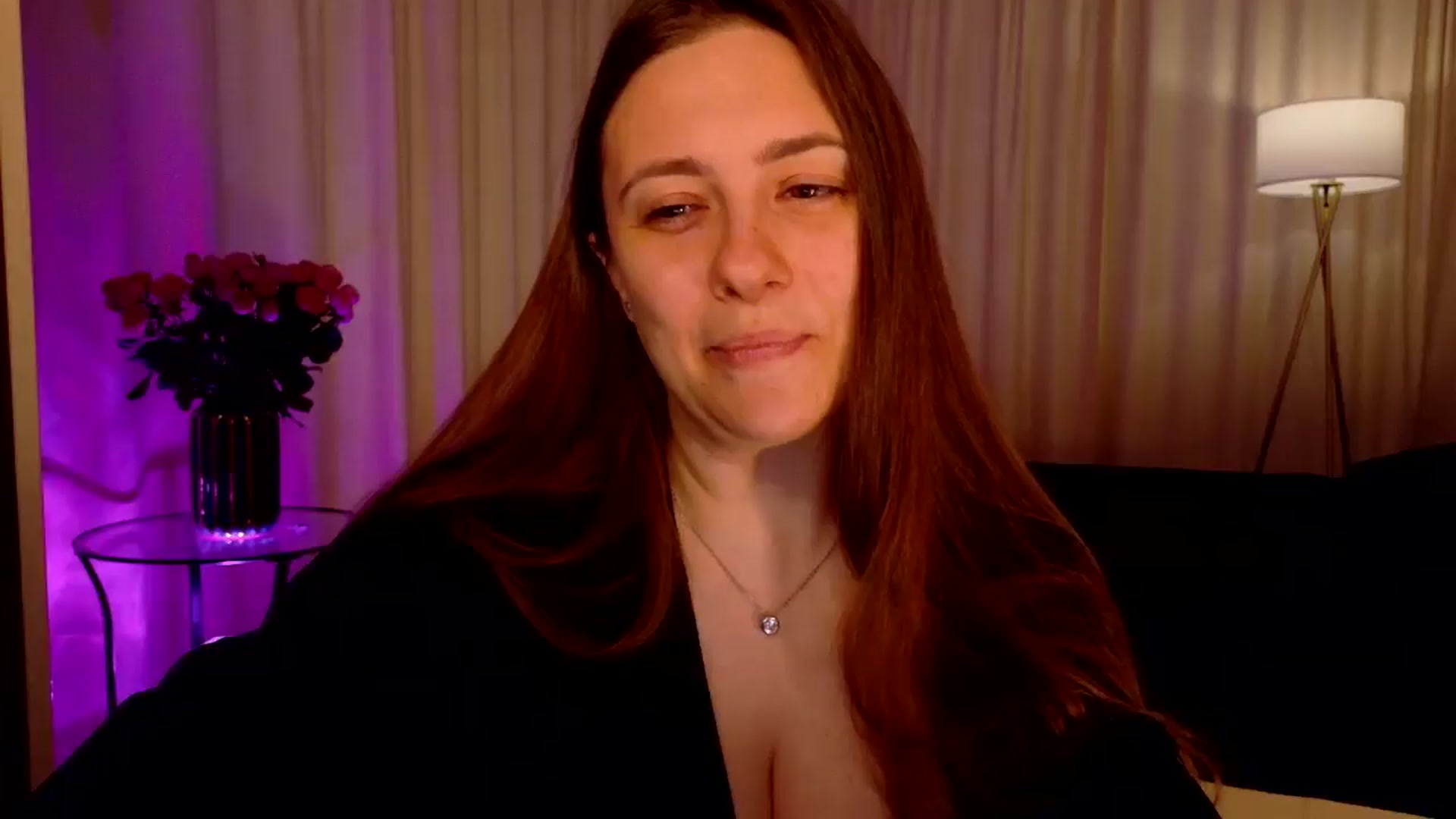 Gallery image thumbnail from QueenOfTease_'s myfreecams stream on, 11/13/2025, 05:39 image 2 of 20