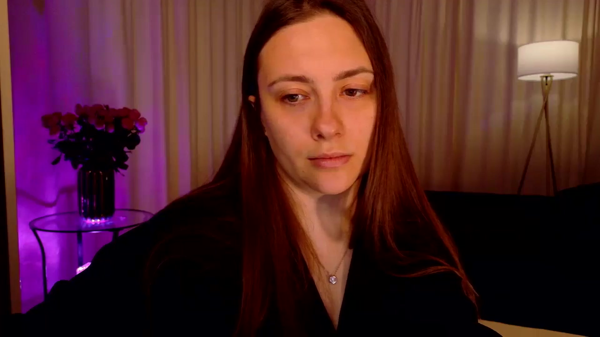 Gallery image thumbnail from QueenOfTease_'s myfreecams stream on, 11/13/2025, 05:39 image 13 of 20