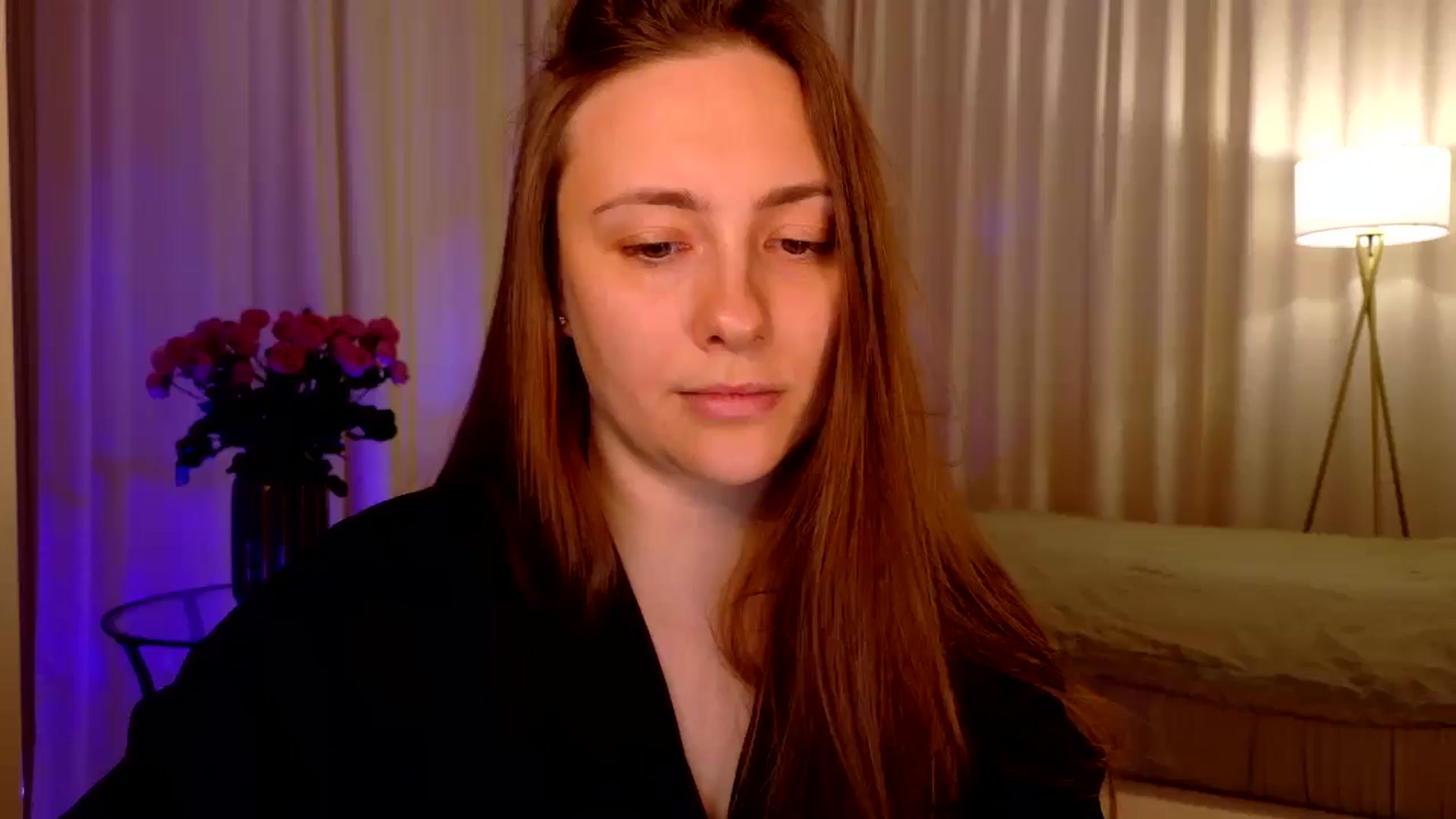 Gallery image thumbnail from QueenOfTease_'s myfreecams stream on, 11/14/2025, 06:06 image 15 of 20