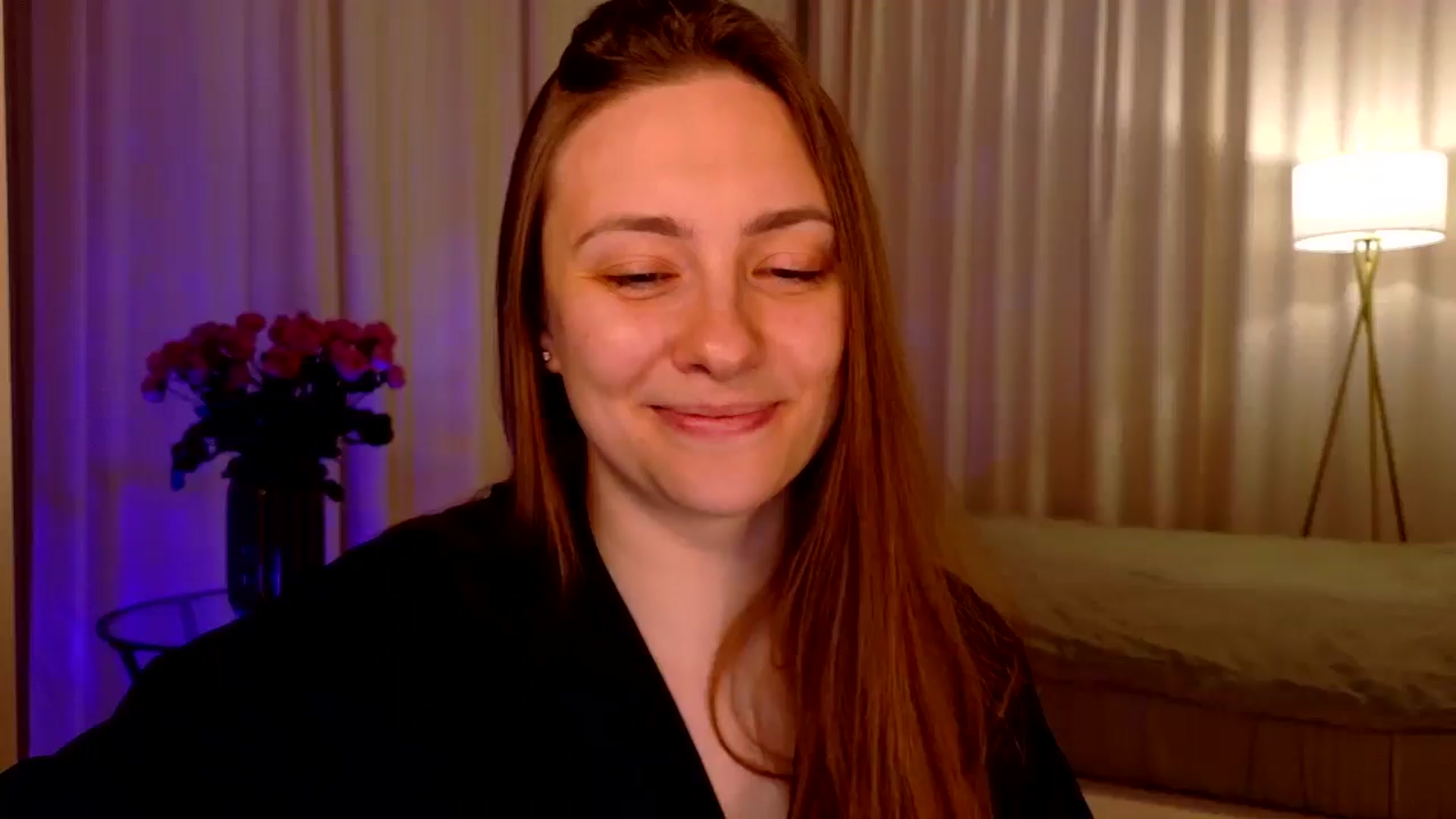 Gallery image thumbnail from QueenOfTease_'s myfreecams stream on, 11/14/2025, 06:06 image 19 of 20