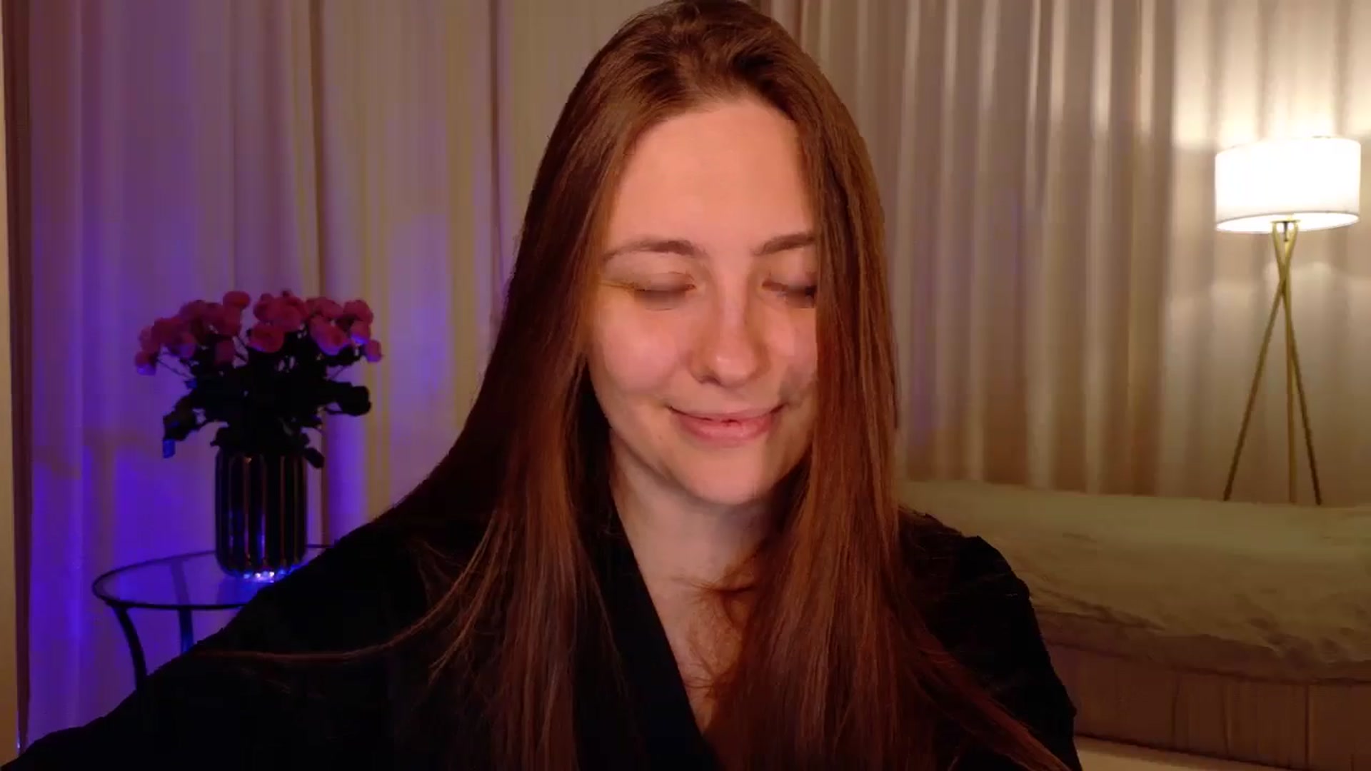 Gallery image thumbnail from QueenOfTease_'s myfreecams stream on, 11/14/2025, 06:38 image 7 of 20