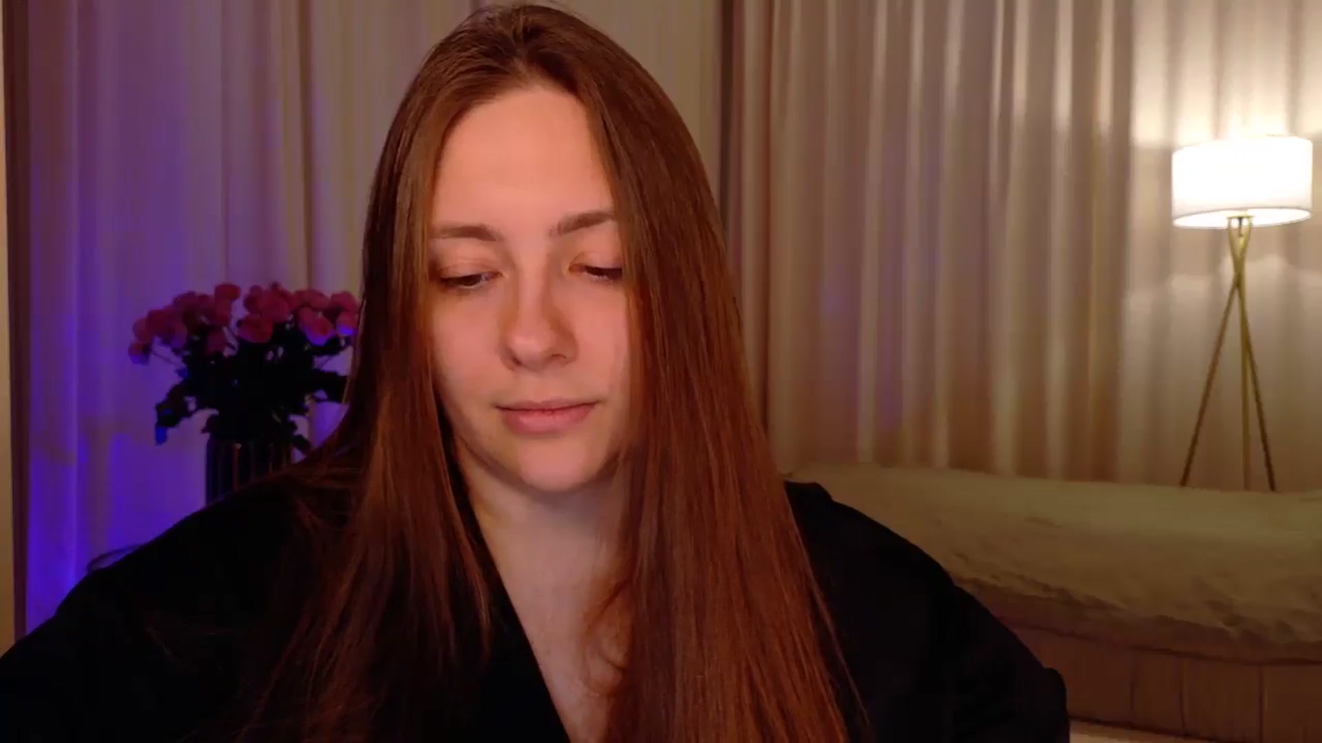 Gallery image thumbnail from QueenOfTease_'s myfreecams stream on, 11/14/2025, 06:38 image 4 of 20