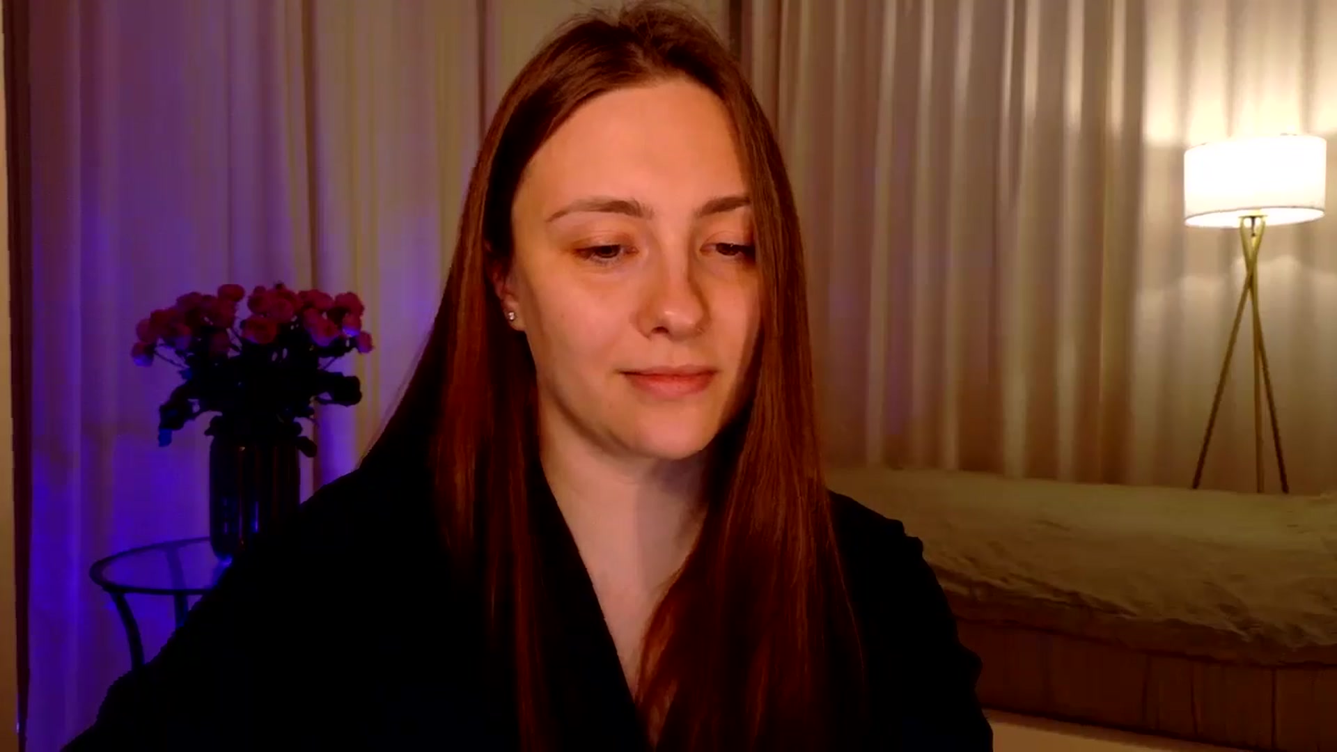 Gallery image thumbnail from QueenOfTease_'s myfreecams stream on, 11/14/2025, 07:04 image 9 of 20