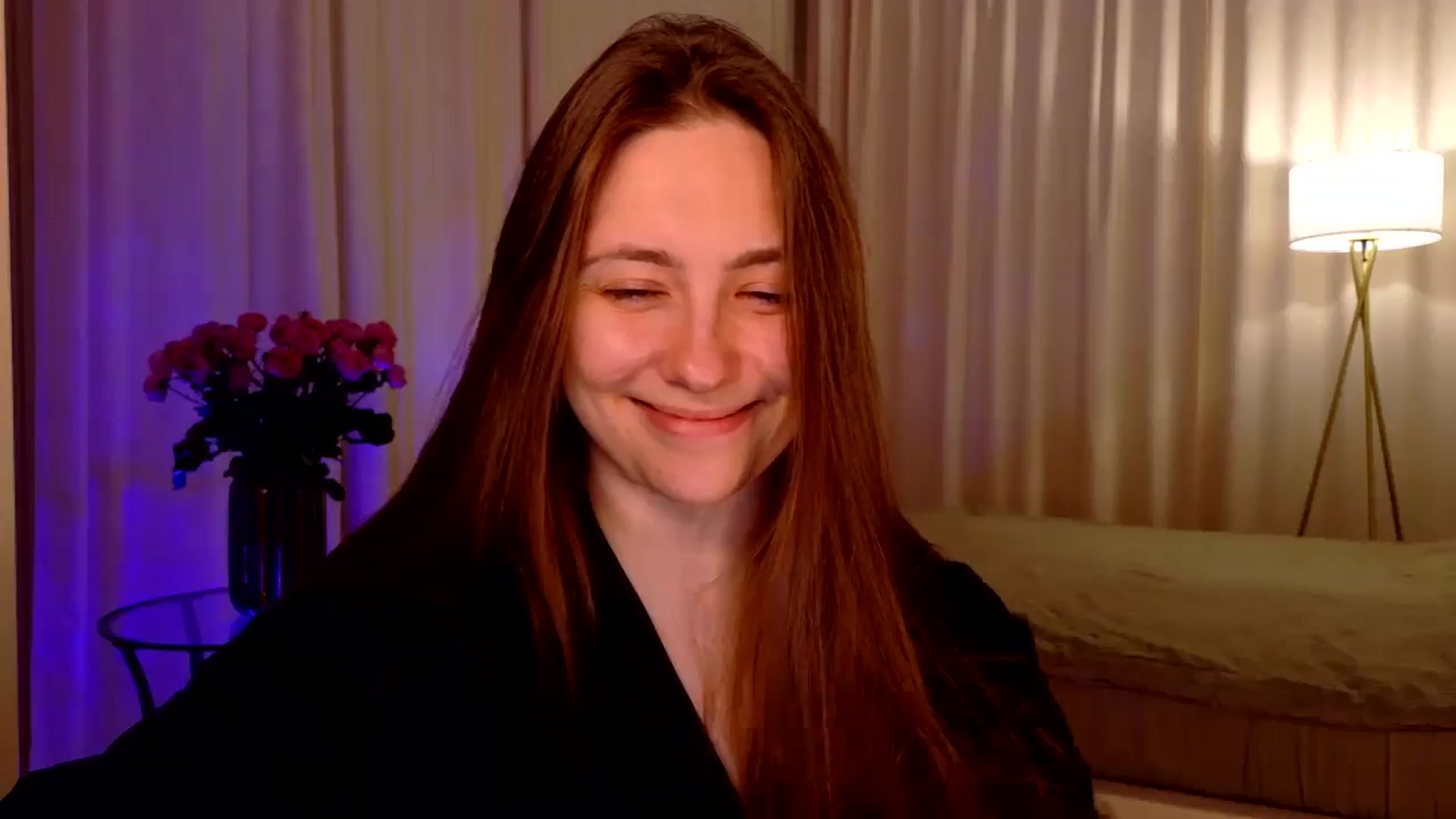 Gallery image thumbnail from QueenOfTease_'s myfreecams stream on, 11/14/2025, 07:04 image 17 of 20
