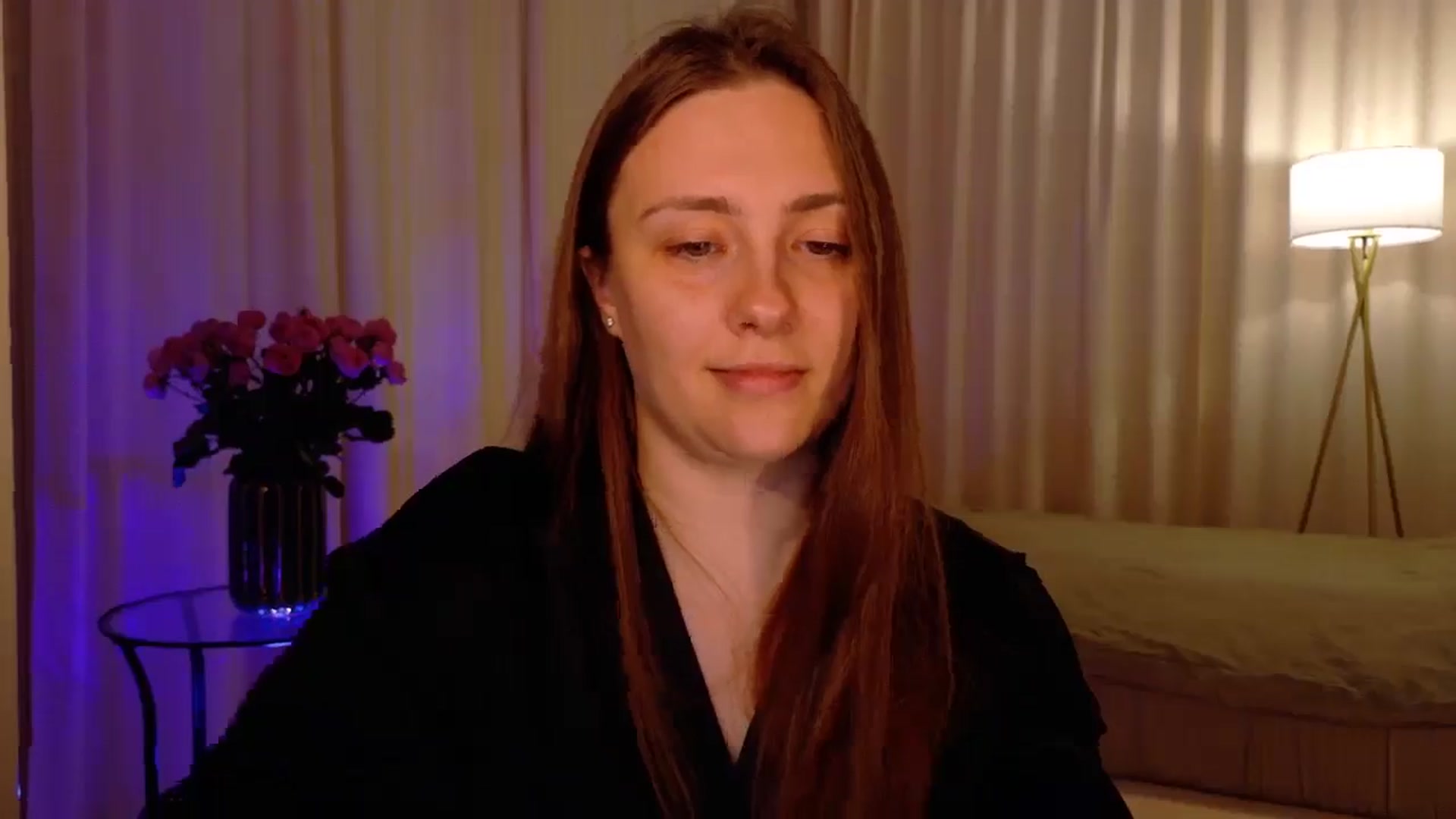 Gallery image thumbnail from QueenOfTease_'s myfreecams stream on, 11/14/2025, 07:04 image 3 of 20