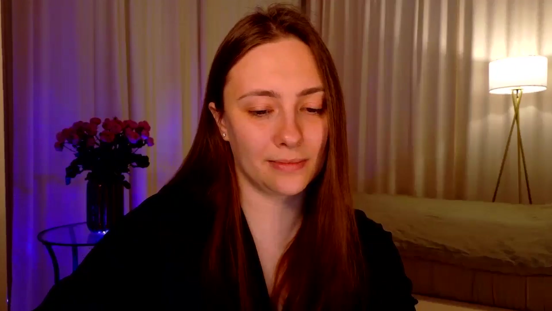 Gallery image thumbnail from QueenOfTease_'s myfreecams stream on, 11/14/2025, 07:04 image 10 of 20