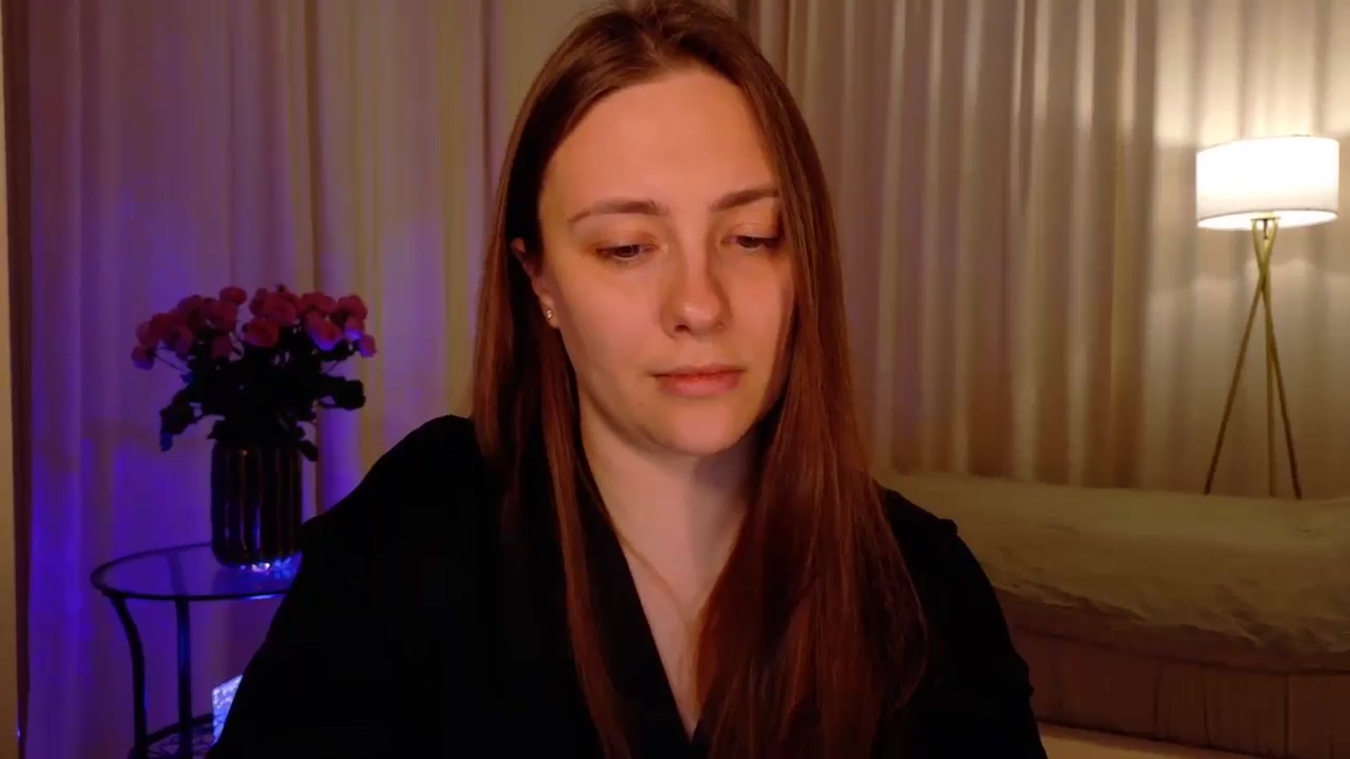 Gallery image thumbnail from QueenOfTease_'s myfreecams stream on, 11/14/2025, 07:04 image 4 of 20