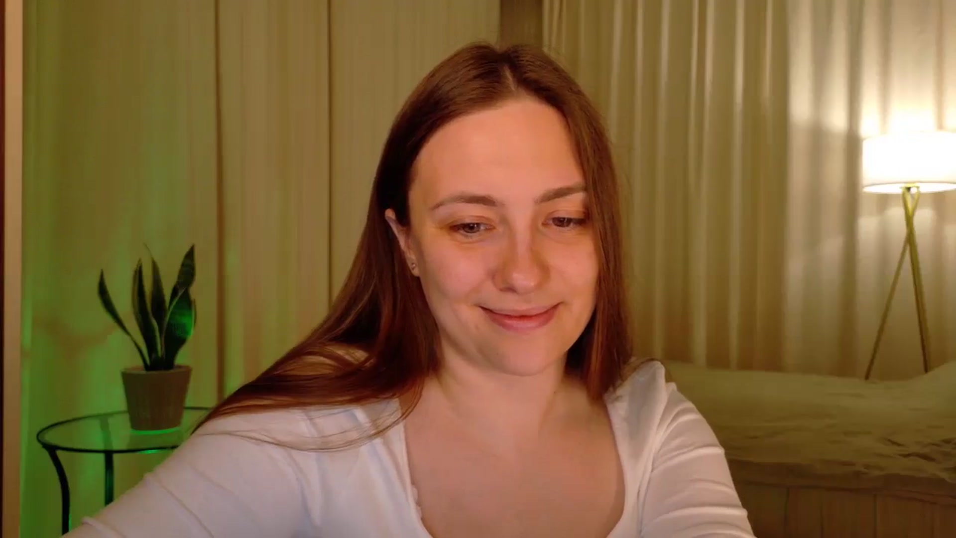 Gallery image thumbnail from QueenOfTease_'s myfreecams stream on, 11/15/2025, 06:58 image 10 of 20