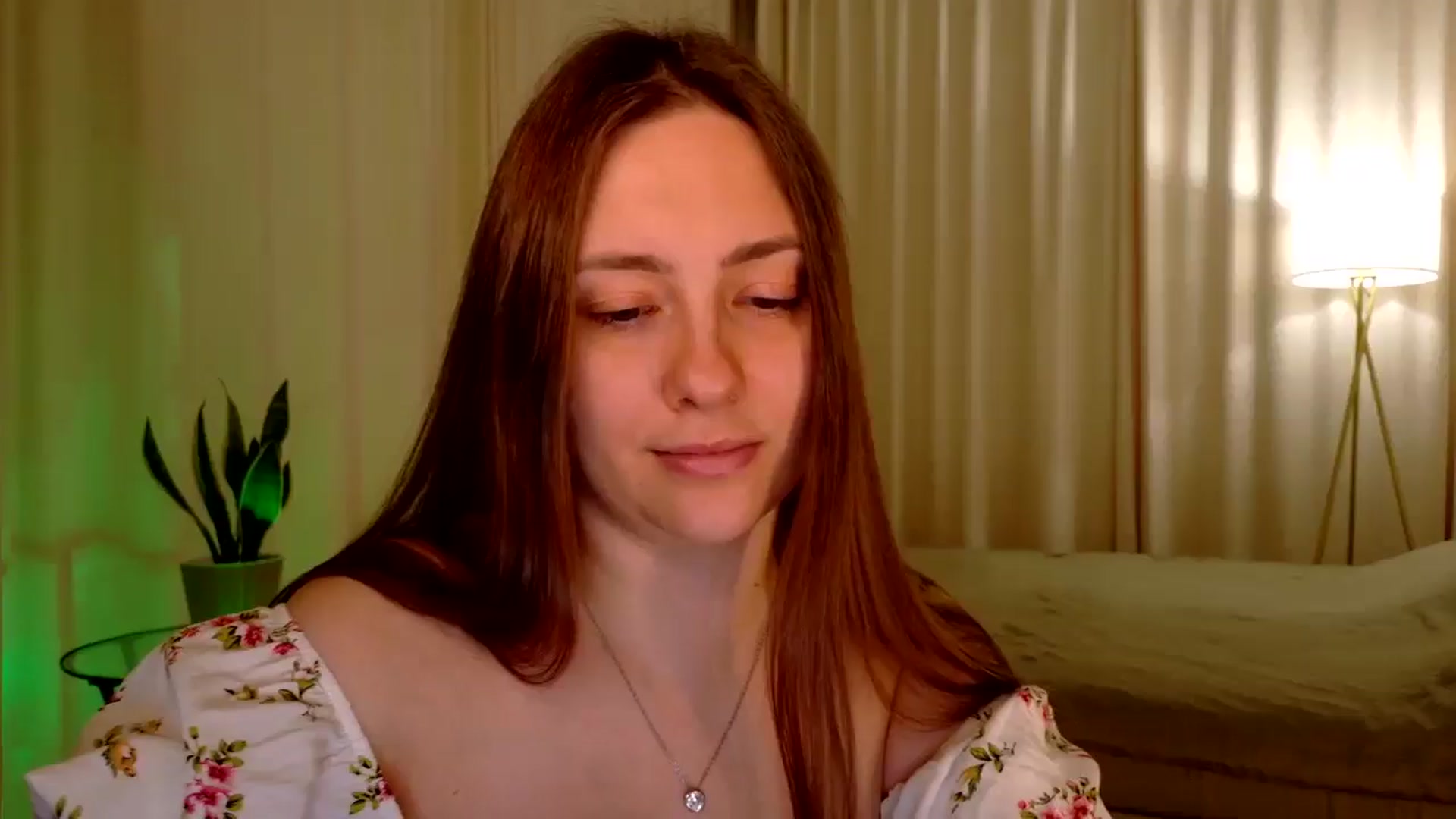 Gallery image thumbnail from QueenOfTease_'s myfreecams stream on, 11/20/2025, 05:52 image 15 of 20