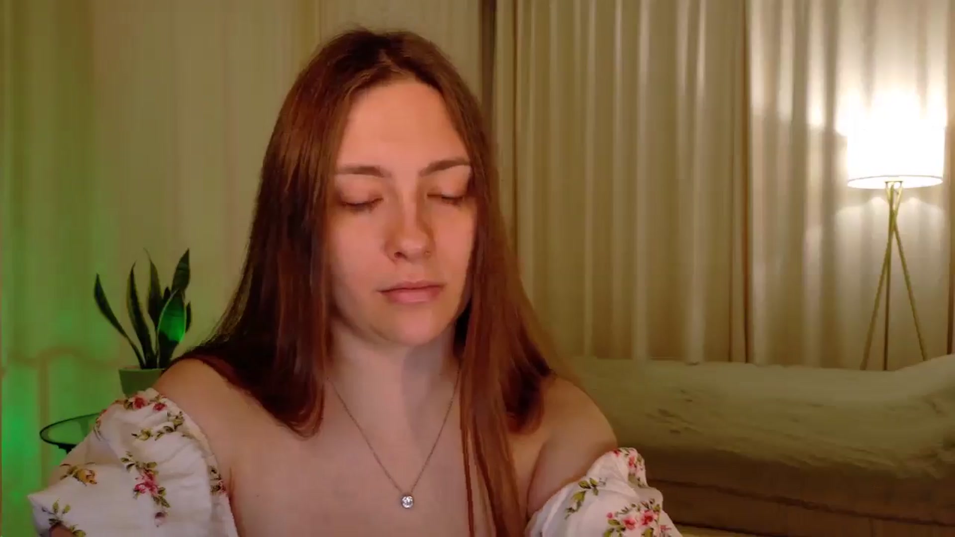 Gallery image thumbnail from QueenOfTease_'s myfreecams stream on, 11/20/2025, 05:52 image 10 of 20