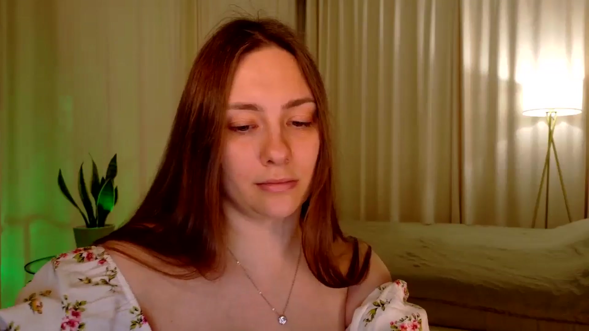 Gallery image thumbnail from QueenOfTease_'s myfreecams stream on, 11/20/2025, 05:52 image 16 of 20