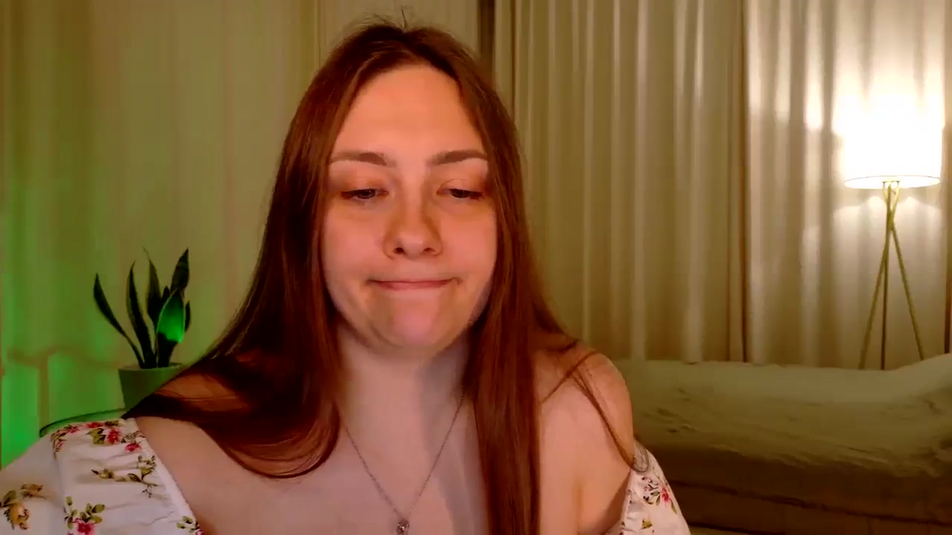 Gallery image thumbnail from QueenOfTease_'s myfreecams stream on, 11/20/2025, 05:52 image 20 of 20