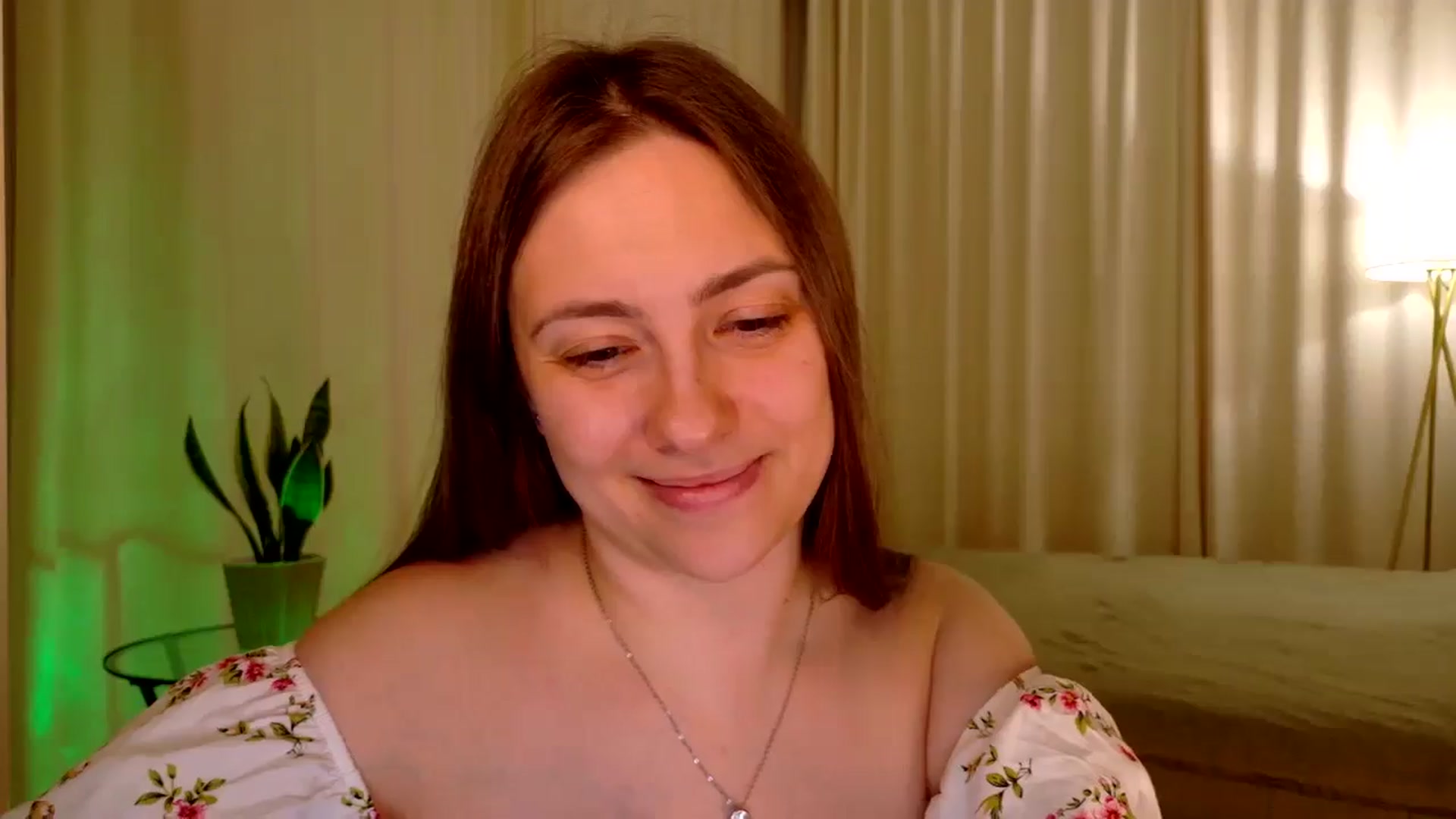 Gallery image thumbnail from QueenOfTease_'s myfreecams stream on, 11/20/2025, 06:14 image 20 of 20