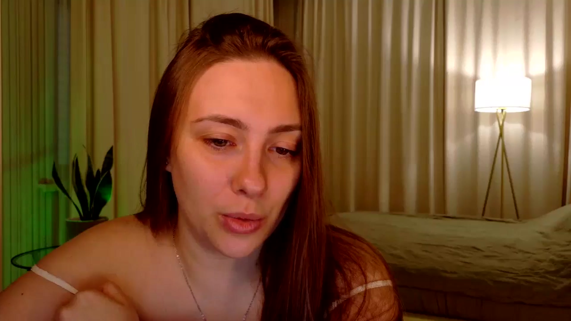 Gallery image thumbnail from QueenOfTease_'s myfreecams stream on, 11/23/2025, 05:13 image 4 of 20