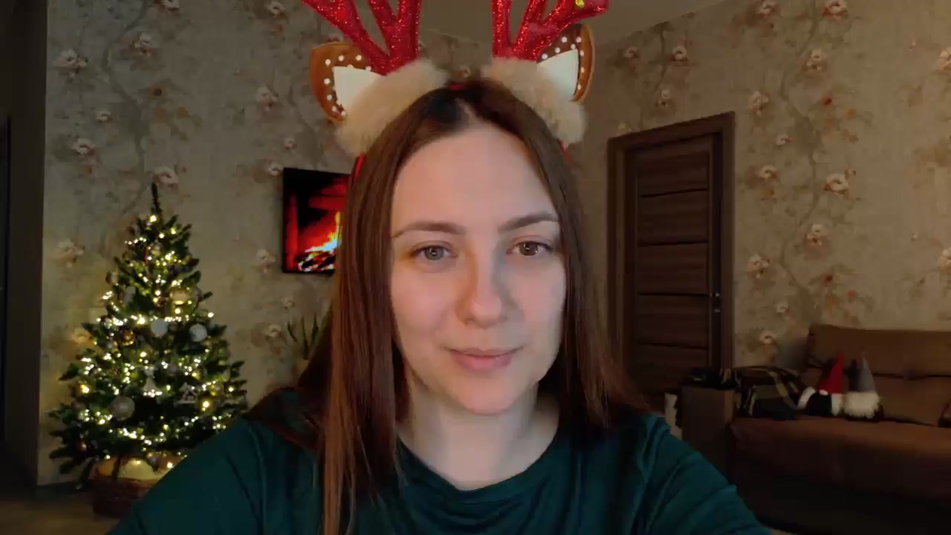 Gallery image thumbnail from QueenOfTease_'s myfreecams stream on, 12/10/2025, 06:00 image 11 of 20