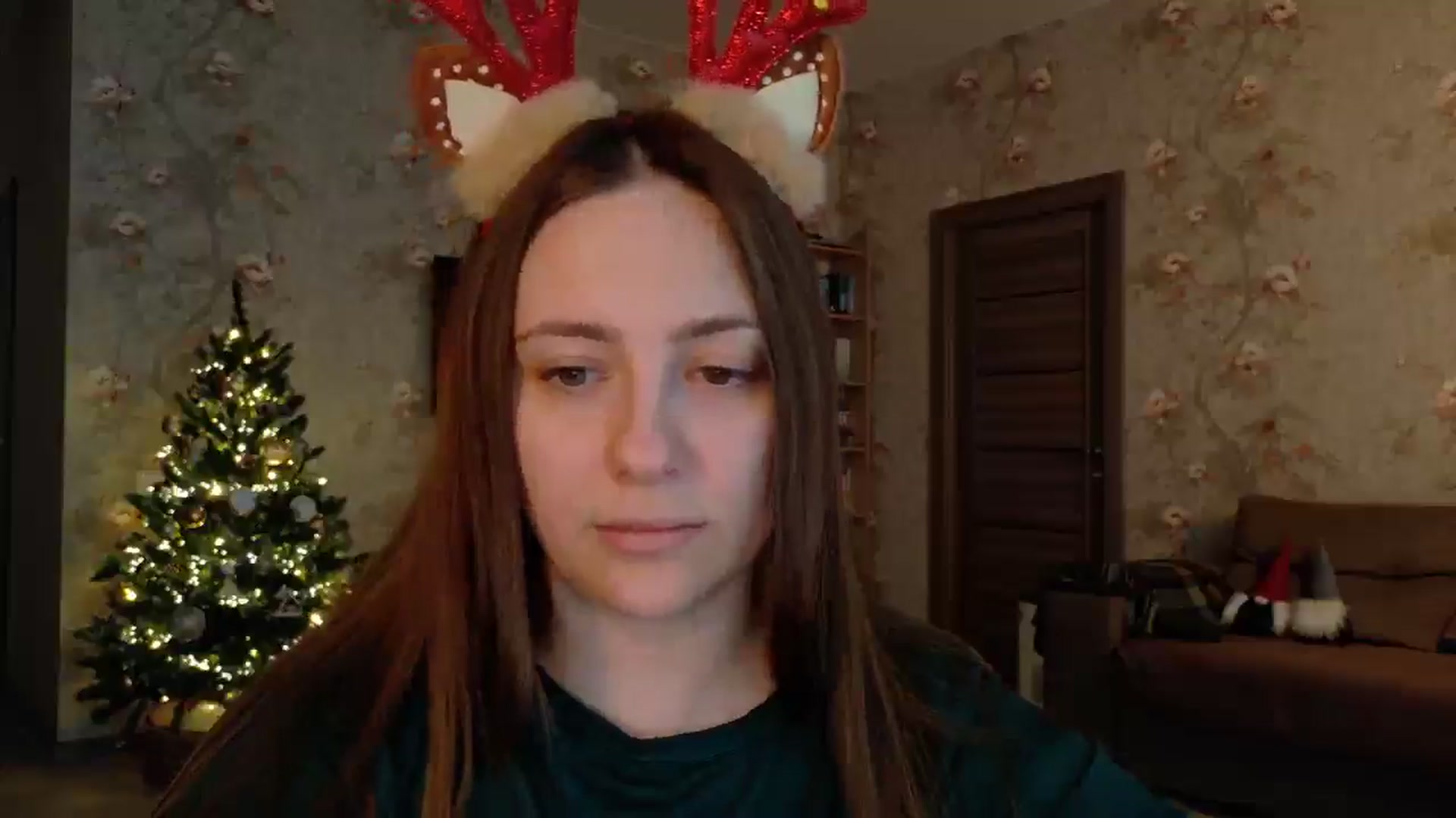 Gallery image thumbnail from QueenOfTease_'s myfreecams stream on, 12/10/2025, 06:00 image 12 of 20