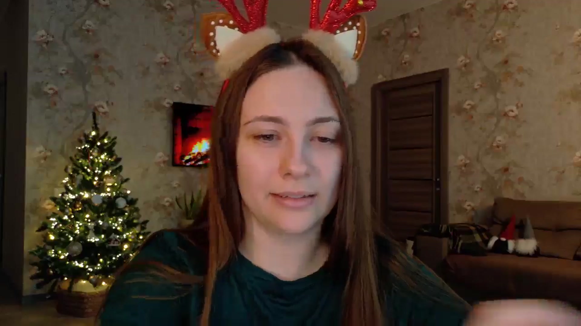 Gallery image thumbnail from QueenOfTease_'s myfreecams stream on, 12/10/2025, 06:00 image 4 of 20