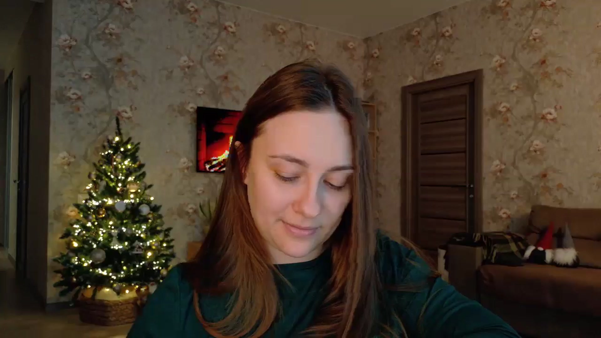Gallery image thumbnail from QueenOfTease_'s myfreecams stream on, 12/10/2025, 06:33 image 6 of 20