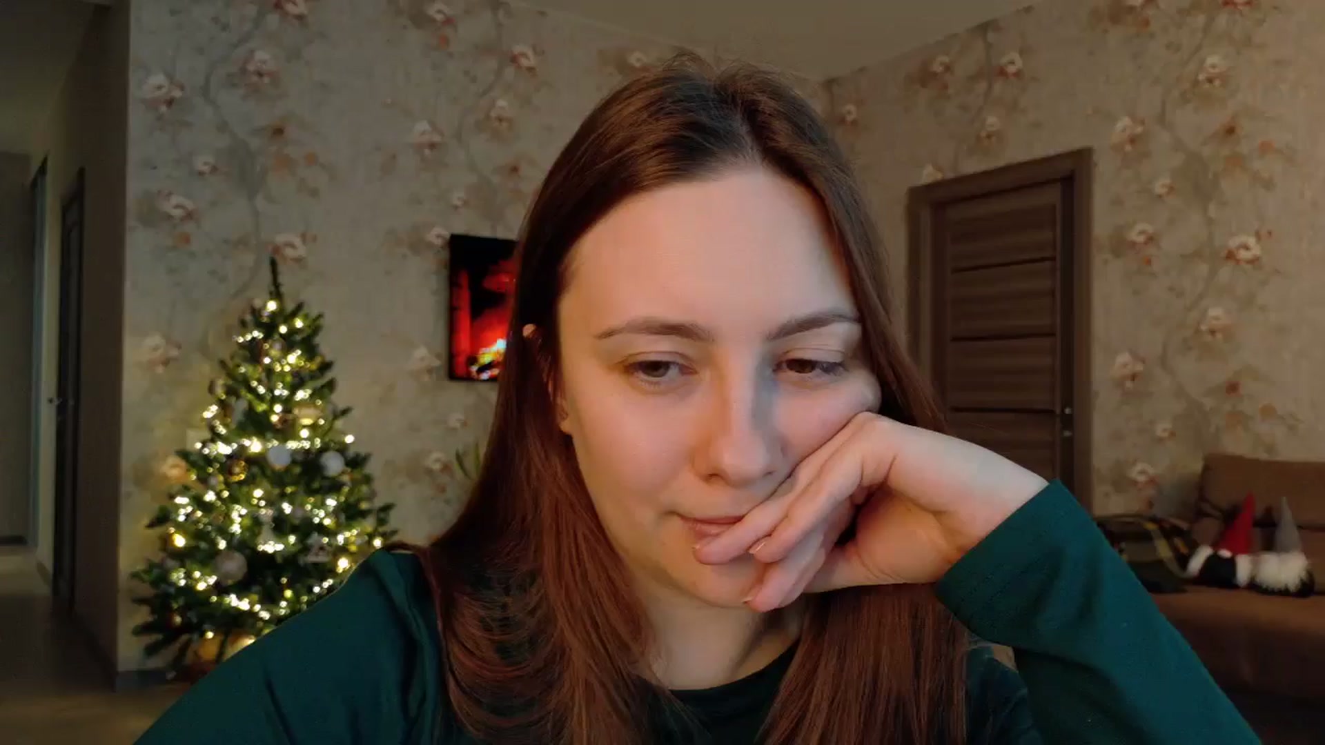 Gallery image thumbnail from QueenOfTease_'s myfreecams stream on, 12/10/2025, 06:33 image 8 of 20
