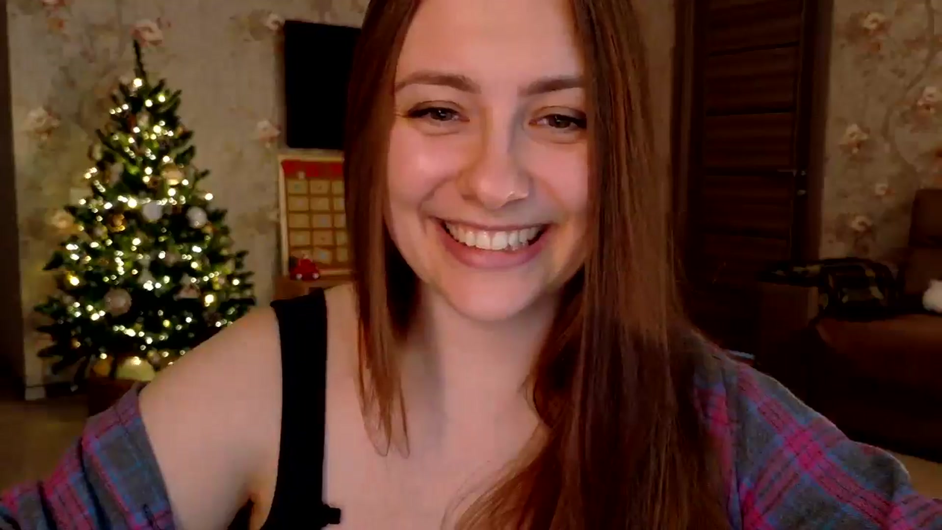Gallery image thumbnail from QueenOfTease_'s myfreecams stream on, 12/11/2025, 08:06 image 7 of 20