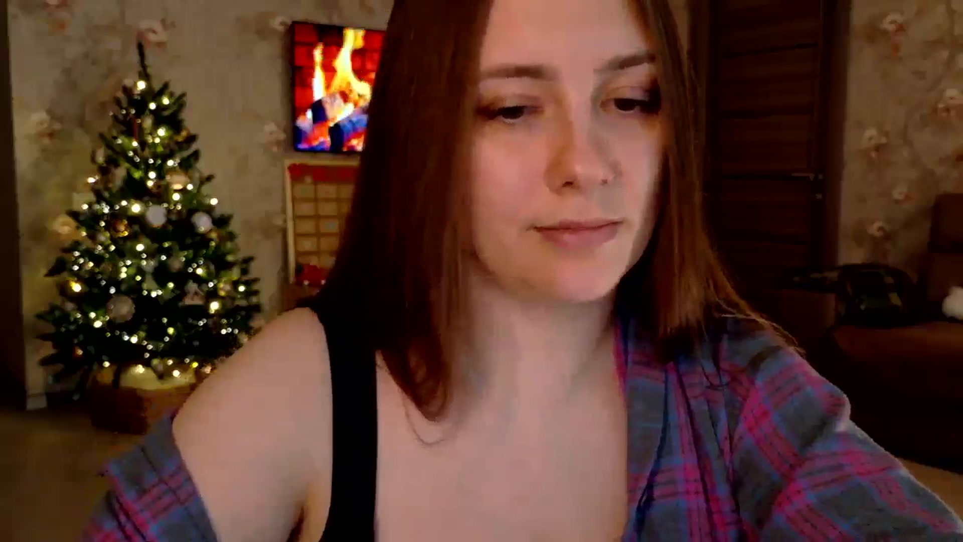 Gallery image thumbnail from QueenOfTease_'s myfreecams stream on, 12/11/2025, 08:06 image 4 of 20