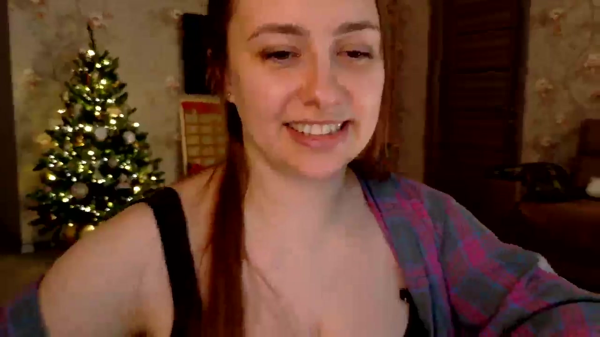 Gallery image thumbnail from QueenOfTease_'s myfreecams stream on, 12/11/2025, 08:06 image 12 of 20