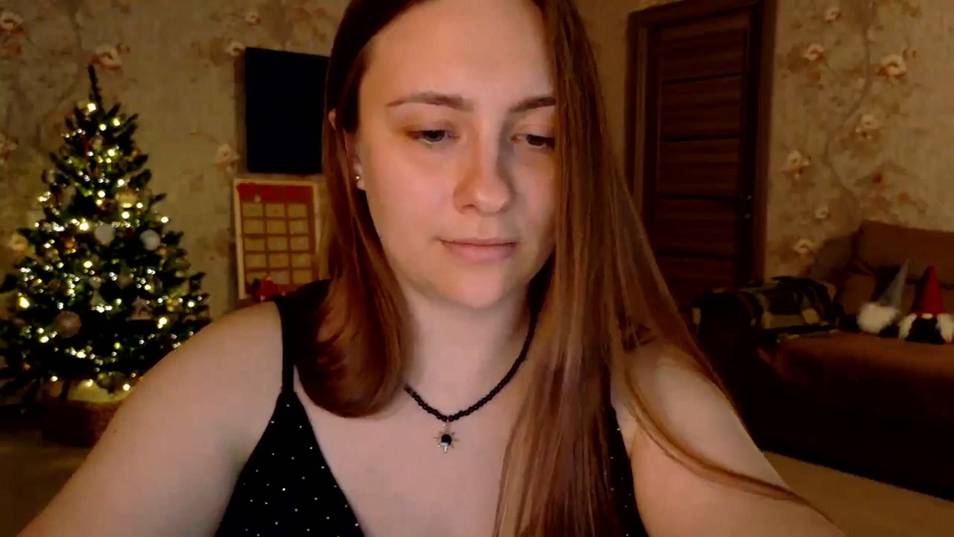 Gallery image thumbnail from QueenOfTease_'s myfreecams stream on, 12/13/2025, 08:03 image 17 of 20