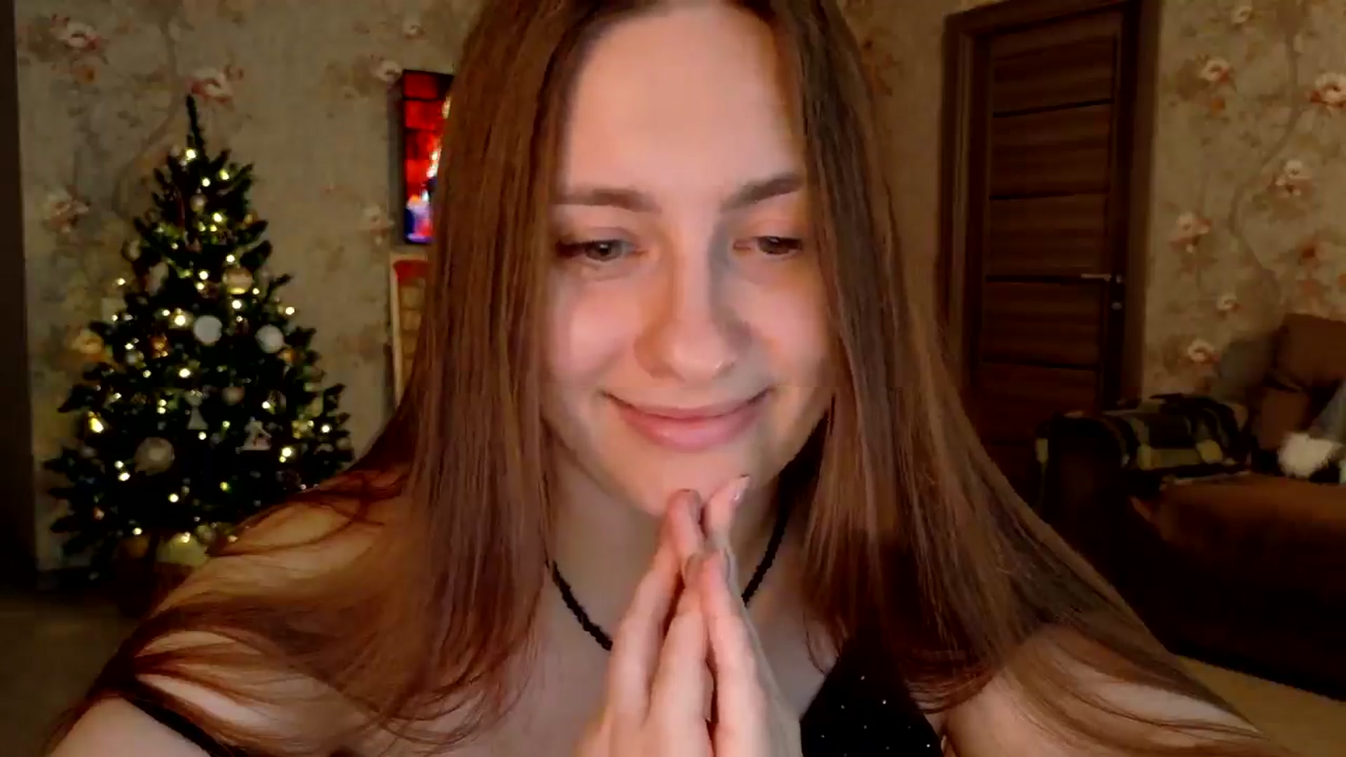 Gallery image thumbnail from QueenOfTease_'s myfreecams stream on, 12/13/2025, 08:03 image 11 of 20