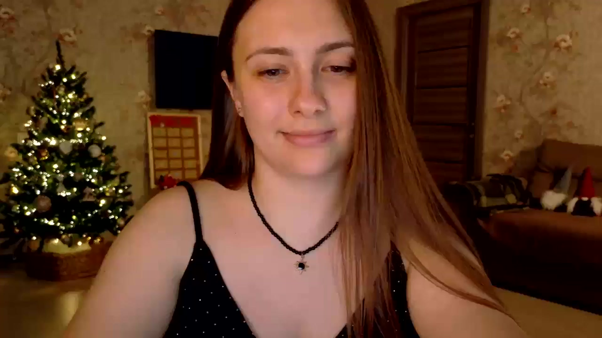 Gallery image thumbnail from QueenOfTease_'s myfreecams stream on, 12/13/2025, 08:03 image 19 of 20
