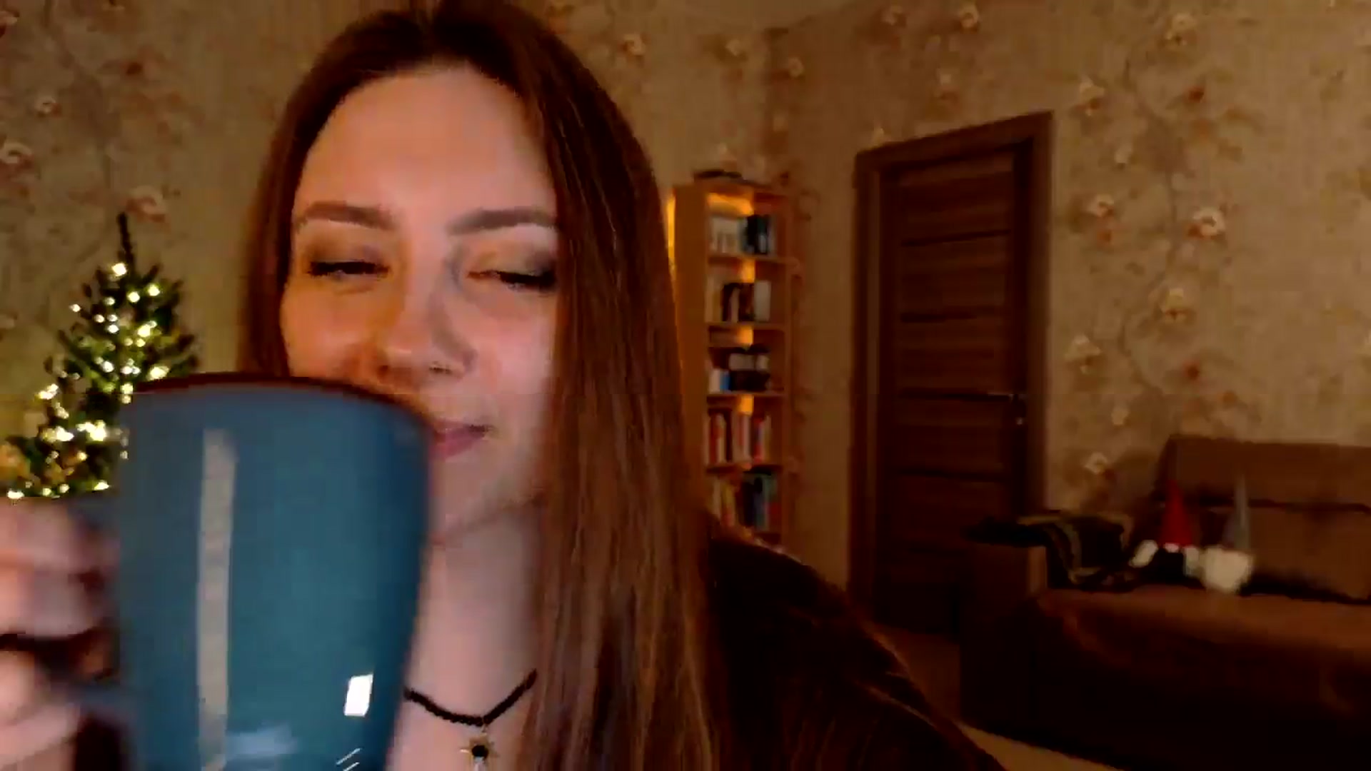 Gallery image thumbnail from QueenOfTease_'s myfreecams stream on, 12/15/2025, 08:05 image 13 of 20