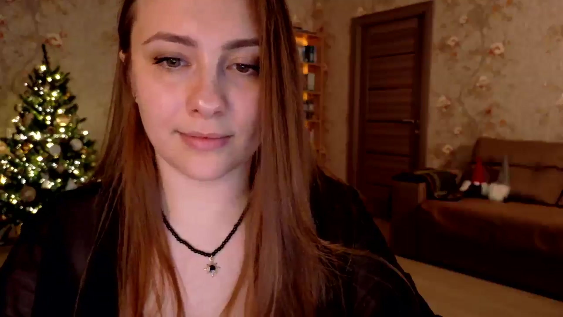Gallery image thumbnail from QueenOfTease_'s myfreecams stream on, 12/15/2025, 08:05 image 12 of 20