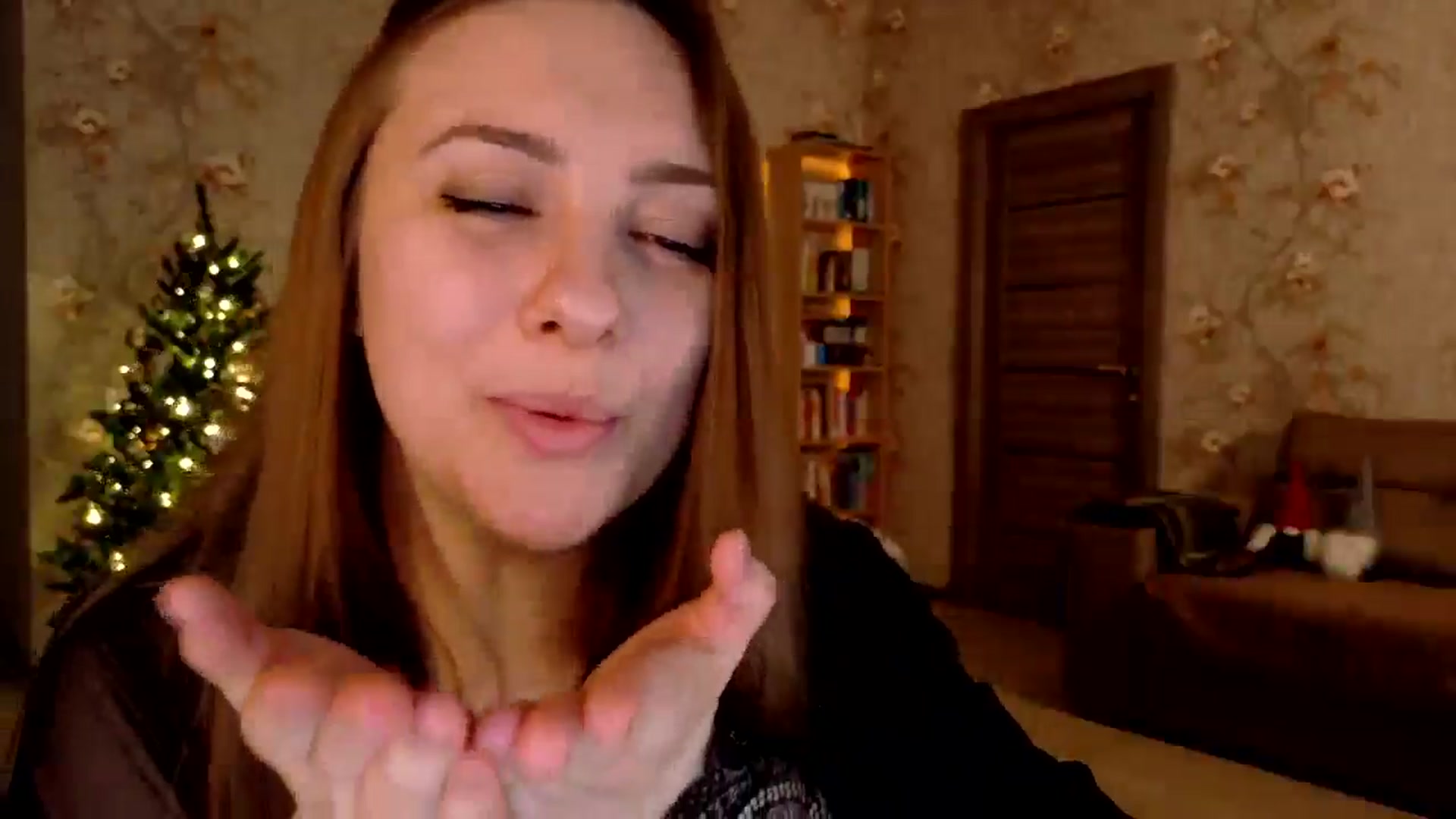Gallery image thumbnail from QueenOfTease_'s myfreecams stream on, 12/15/2025, 08:05 image 10 of 20