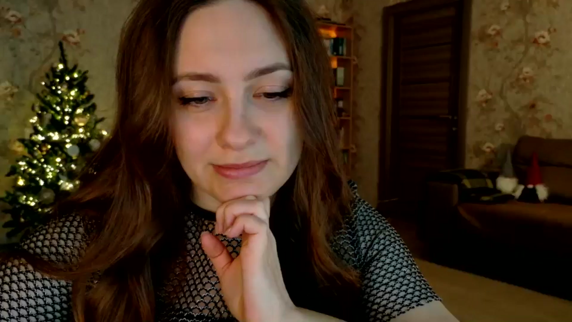 Gallery image thumbnail from QueenOfTease_'s myfreecams stream on, 12/16/2025, 06:50 image 7 of 20