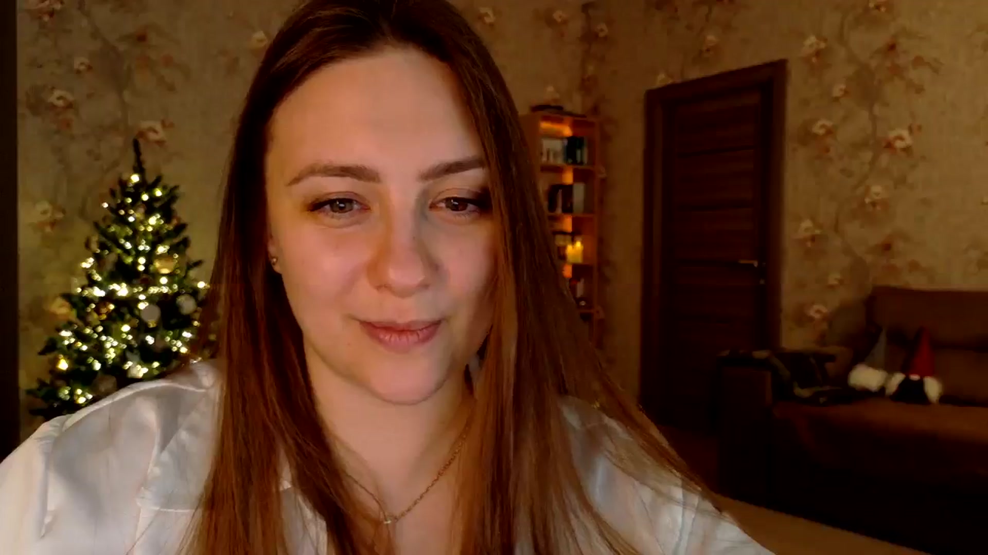 Gallery image thumbnail from QueenOfTease_'s myfreecams stream on, 12/19/2025, 08:26 image 15 of 20