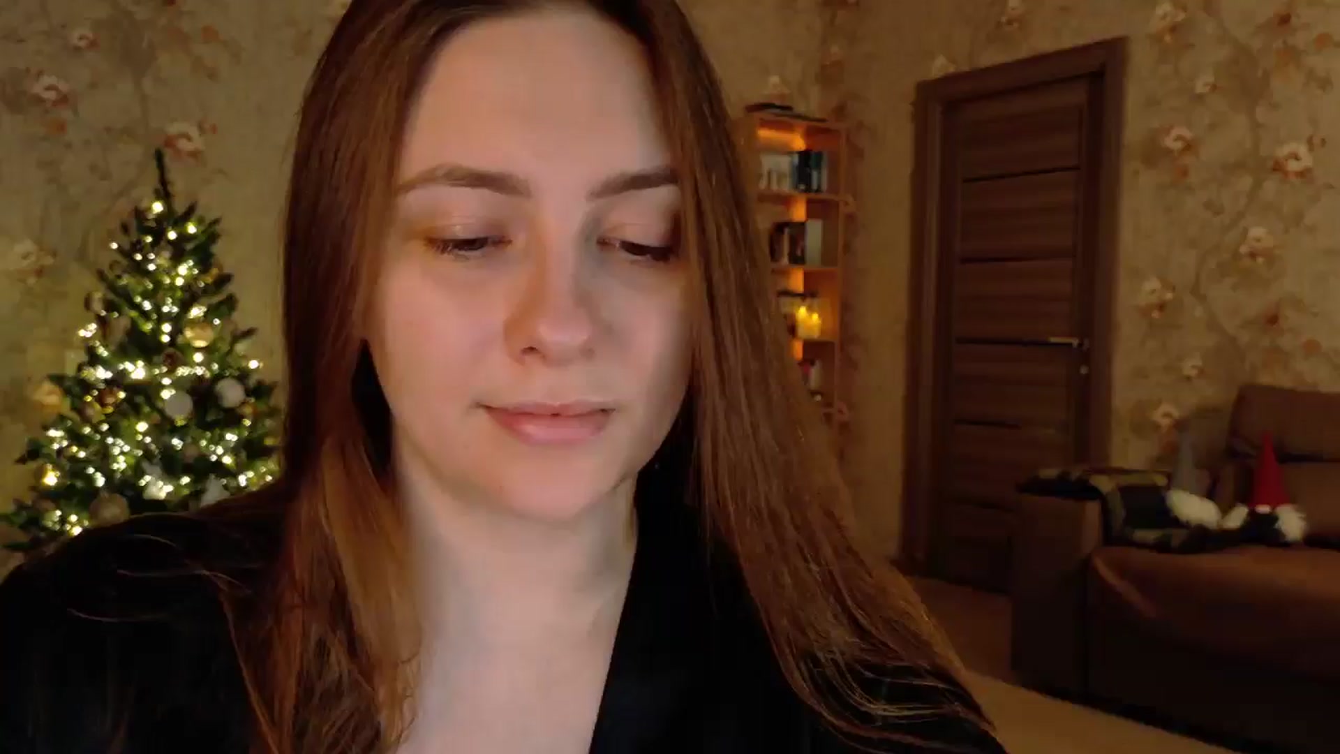 Gallery image thumbnail from QueenOfTease_'s myfreecams stream on, 12/20/2025, 05:50 image 14 of 20