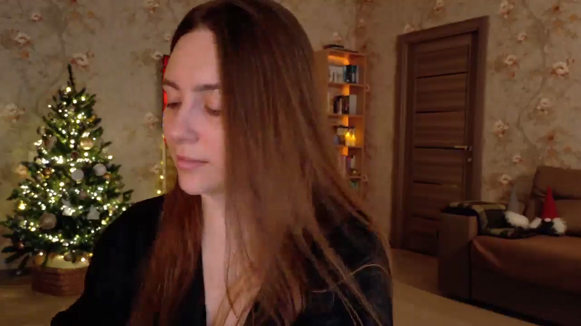 Gallery image thumbnail from QueenOfTease_'s myfreecams stream on, 12/20/2025, 05:50 image 19 of 20