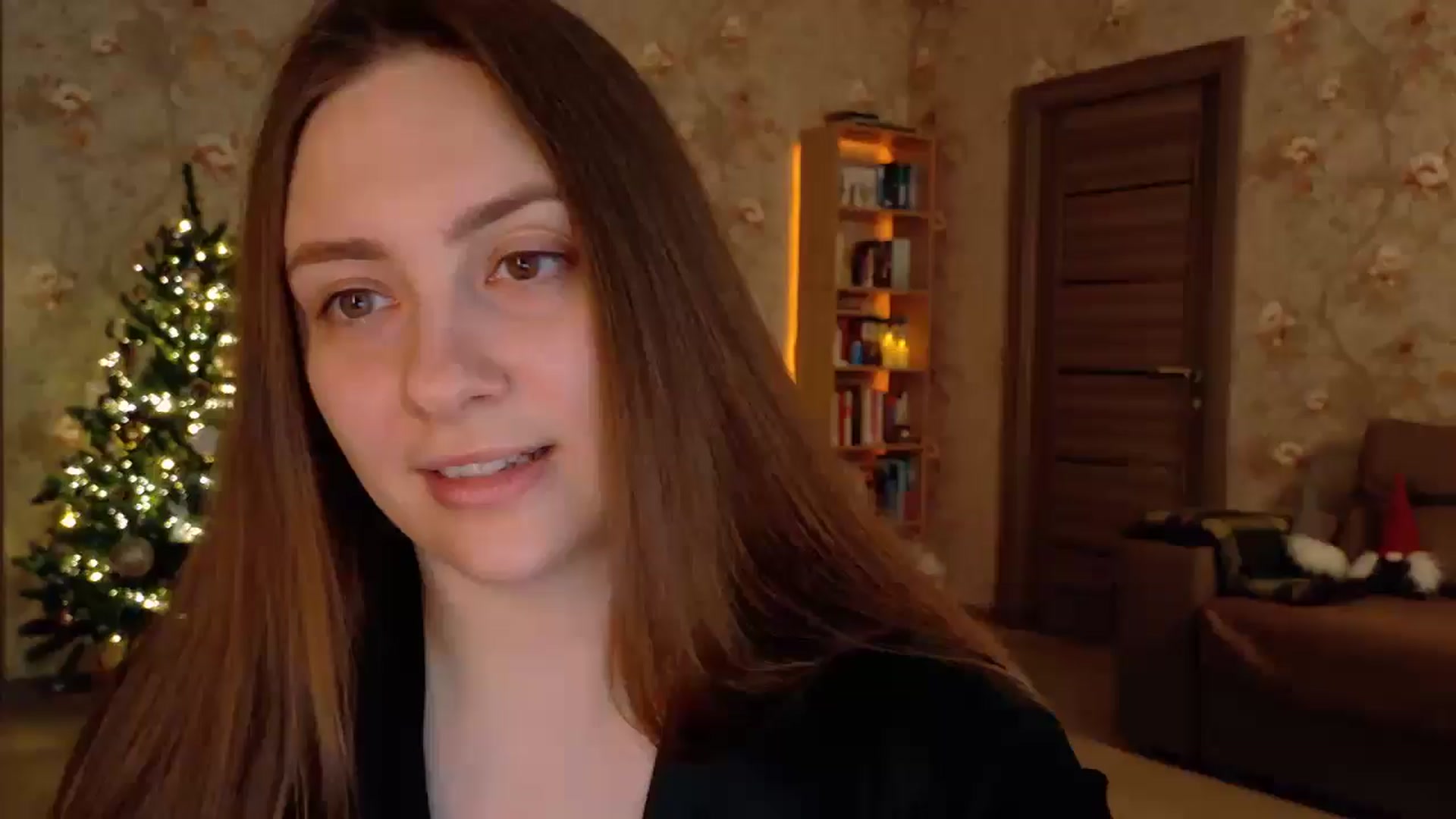 Gallery image thumbnail from QueenOfTease_'s myfreecams stream on, 12/20/2025, 06:53 image 4 of 20