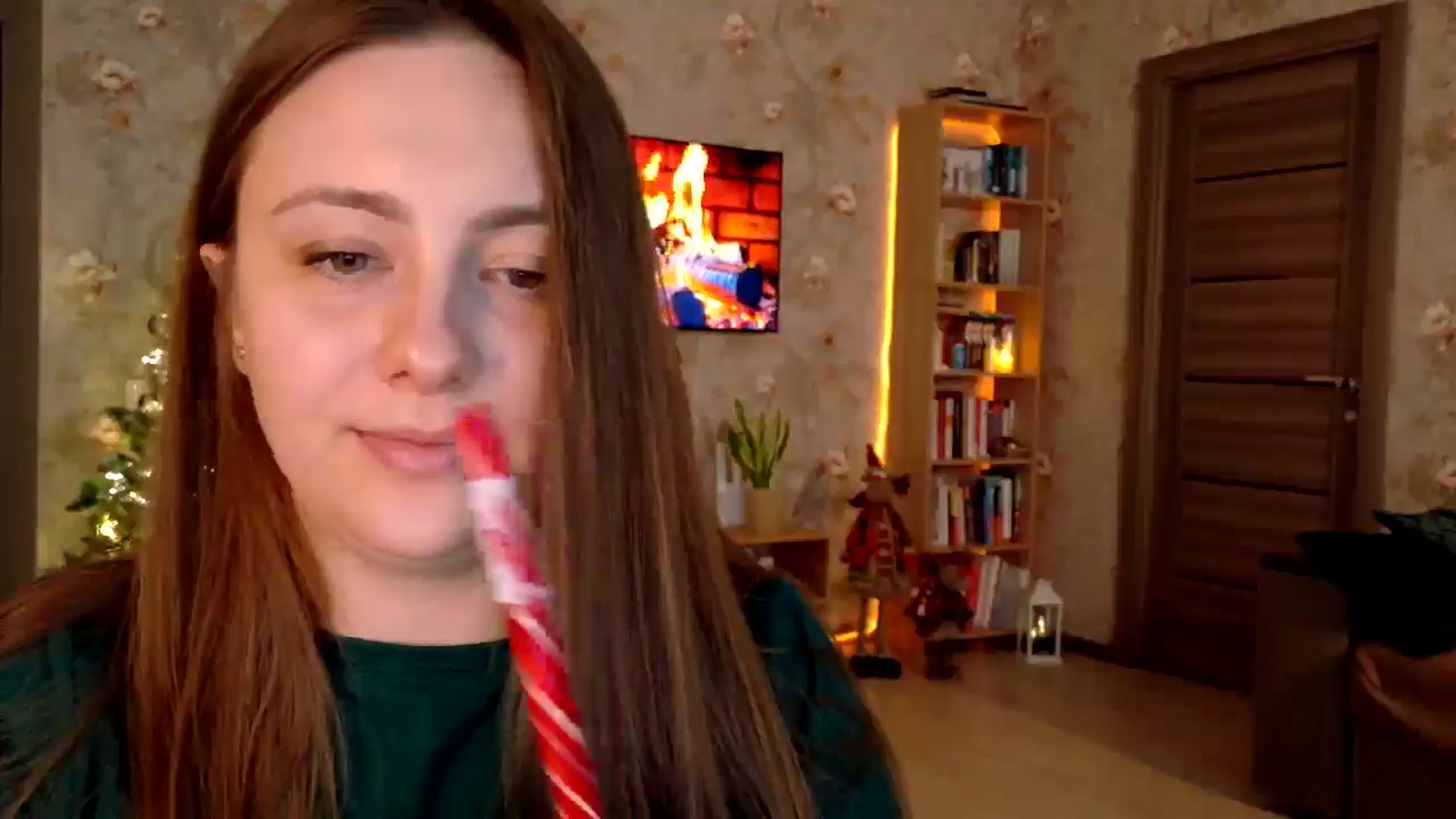 Gallery image thumbnail from QueenOfTease_'s myfreecams stream on, 12/24/2025, 07:04 image 15 of 20