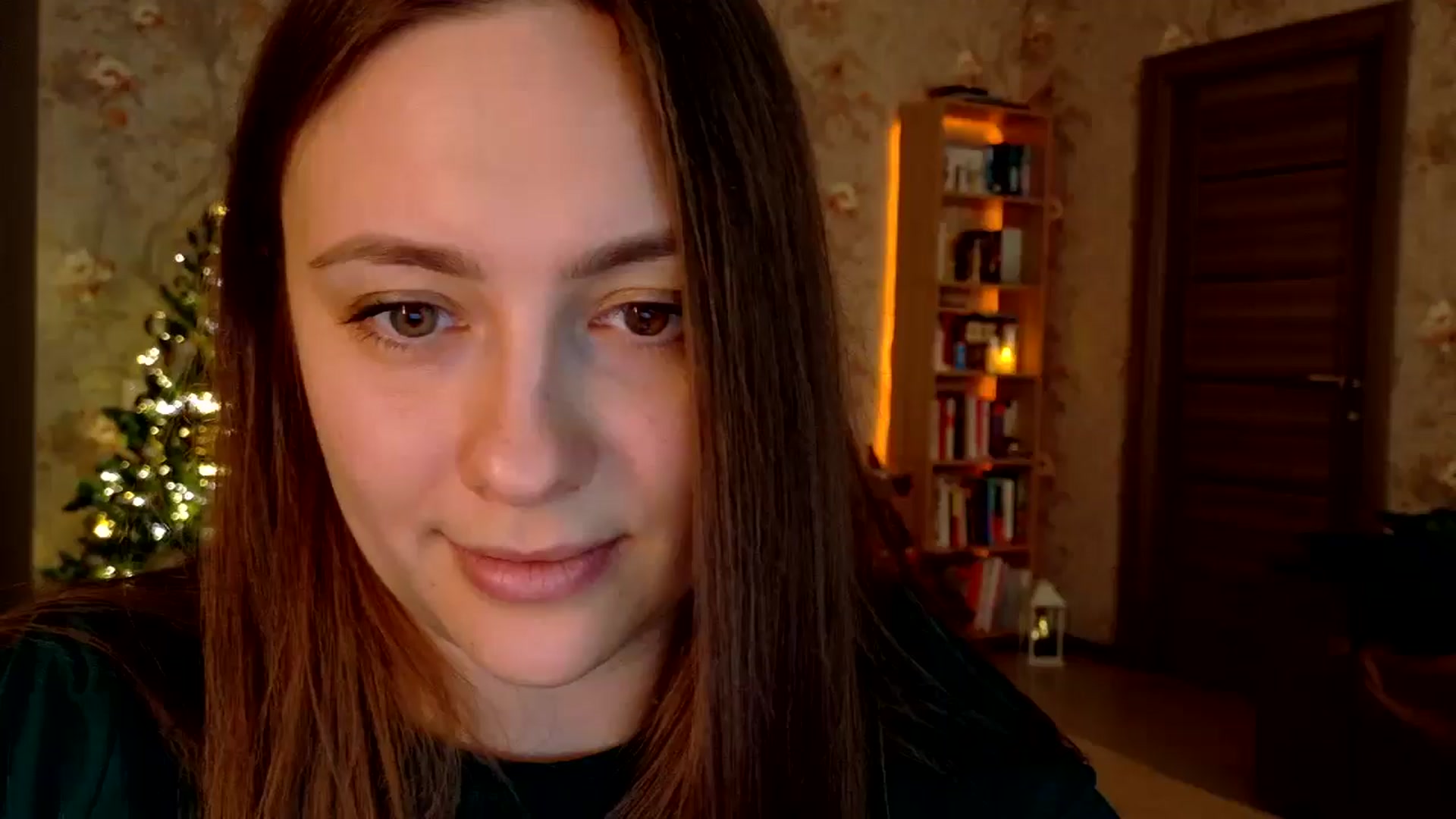 Gallery image thumbnail from QueenOfTease_'s myfreecams stream on, 12/24/2025, 07:04 image 17 of 20