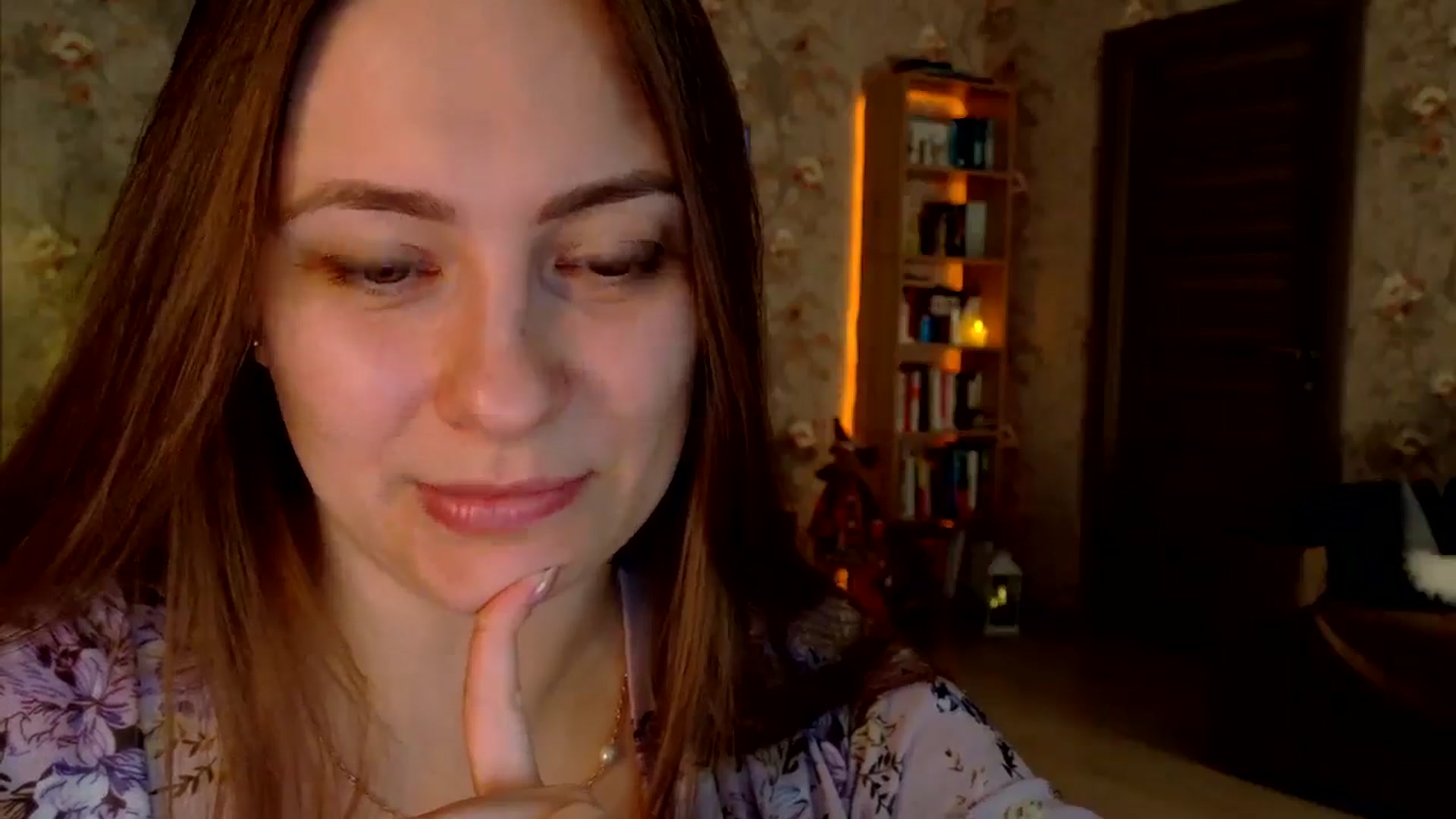 Gallery image thumbnail from QueenOfTease_'s myfreecams stream on, 12/25/2025, 07:14 image 7 of 20