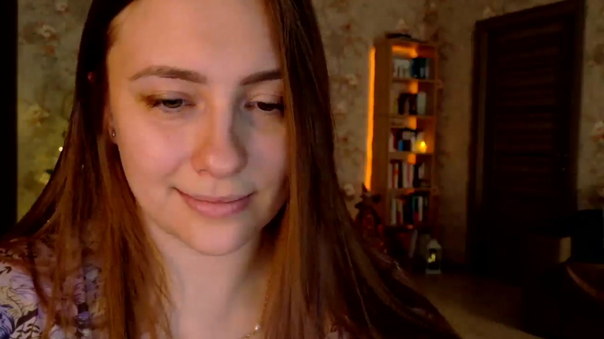 Gallery image thumbnail from QueenOfTease_'s myfreecams stream on, 12/25/2025, 08:15 image 13 of 20