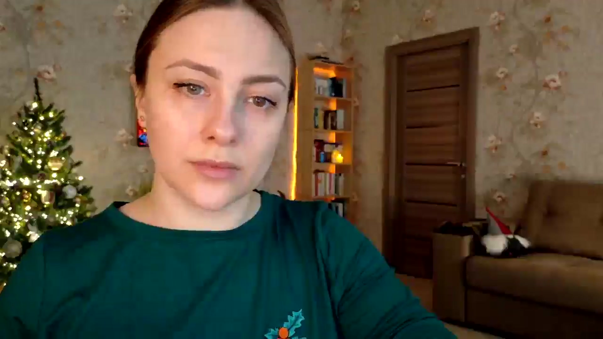 Gallery image thumbnail from QueenOfTease_'s myfreecams stream on, 12/28/2025, 06:33 image 3 of 20