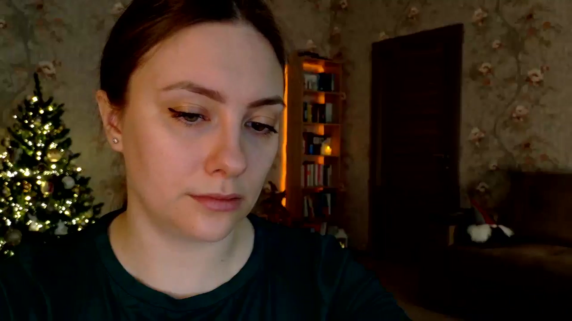 Gallery image thumbnail from QueenOfTease_'s myfreecams stream on, 12/28/2025, 06:33 image 12 of 20