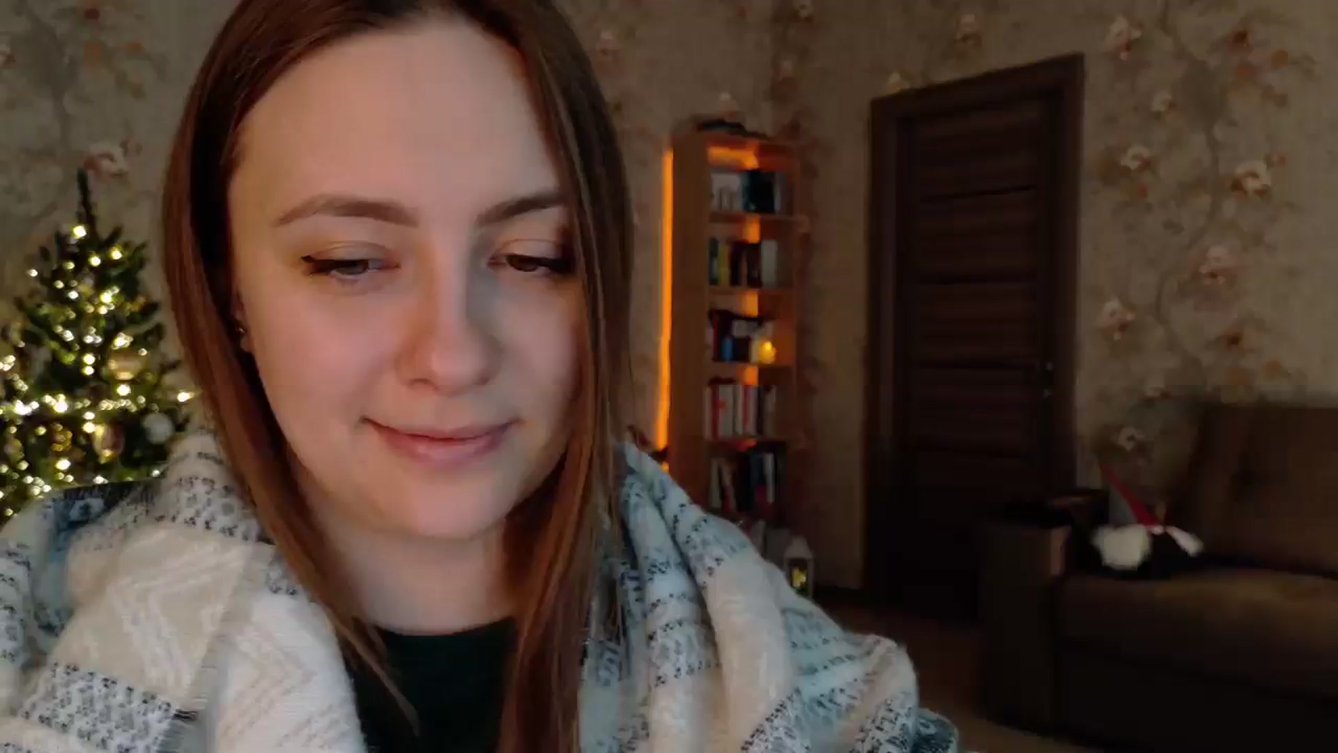 Gallery image thumbnail from QueenOfTease_'s myfreecams stream on, 12/28/2025, 07:13 image 14 of 20