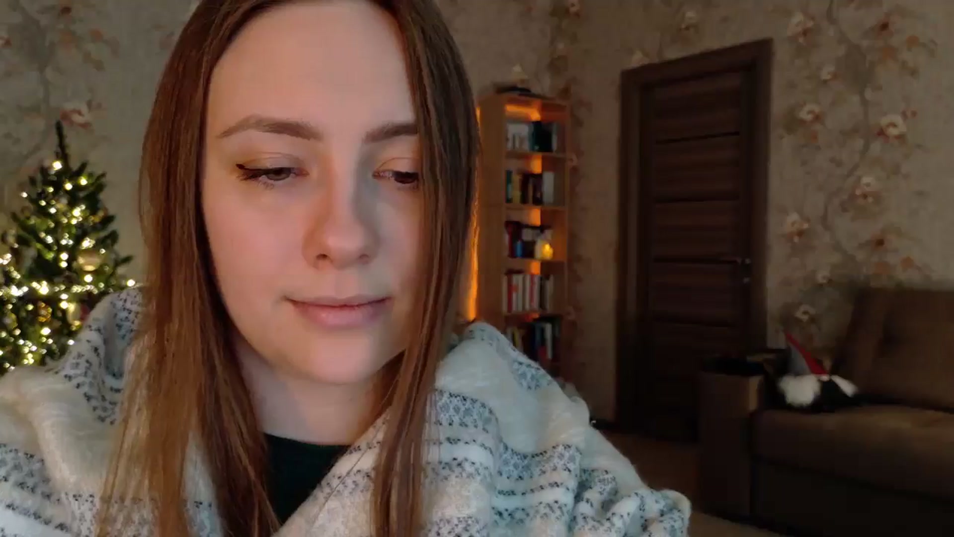 Gallery image thumbnail from QueenOfTease_'s myfreecams stream on, 12/28/2025, 07:13 image 16 of 20