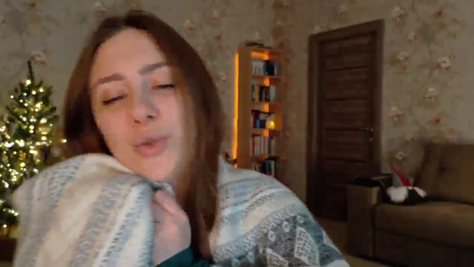 Gallery image thumbnail from QueenOfTease_'s myfreecams stream on, 12/28/2025, 07:13 image 7 of 20