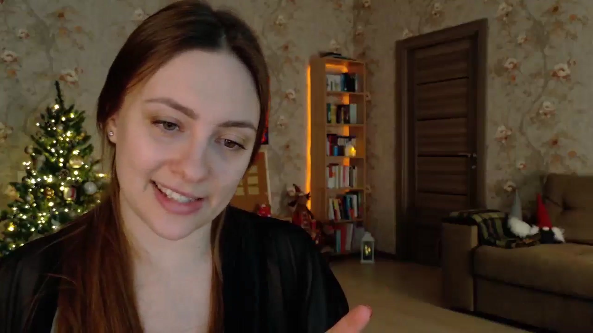 Gallery image thumbnail from QueenOfTease_'s myfreecams stream on, 12/30/2025, 06:41 image 4 of 20