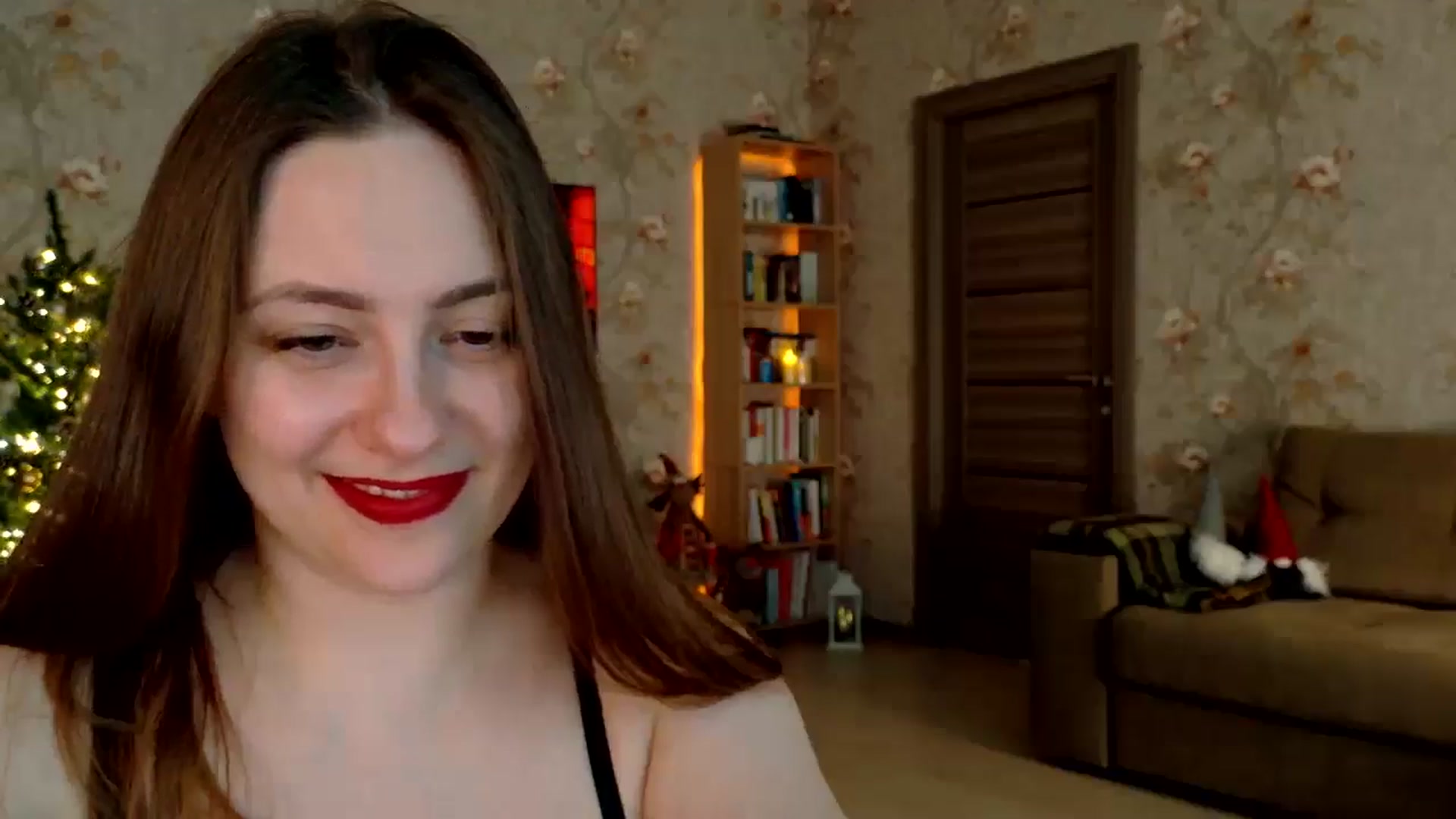 Gallery image thumbnail from QueenOfTease_'s myfreecams stream on, 12/30/2025, 08:03 image 6 of 20